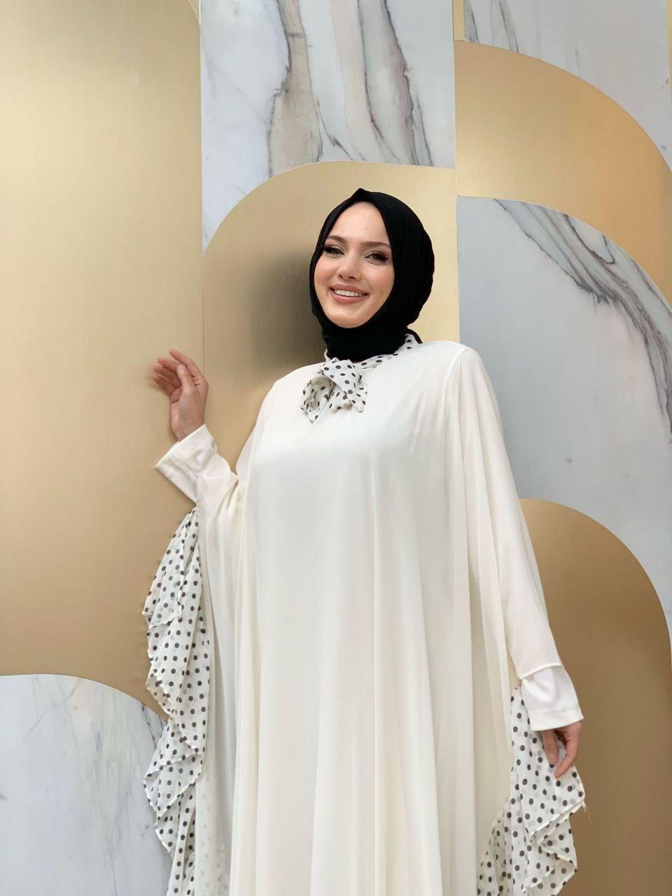 Ekru Pelerinli Elbise Takim