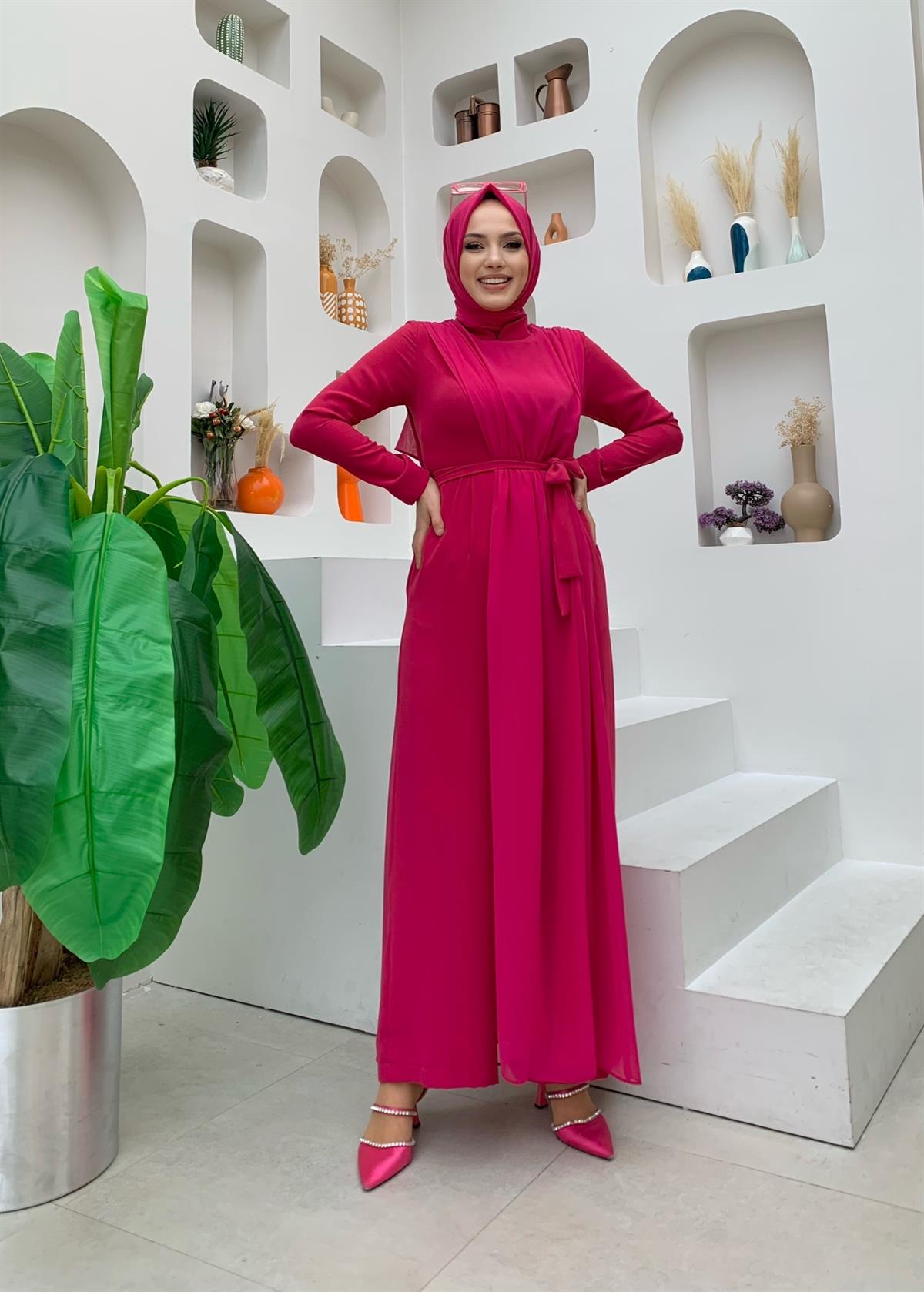 Fuşya Pelerinli Tulum