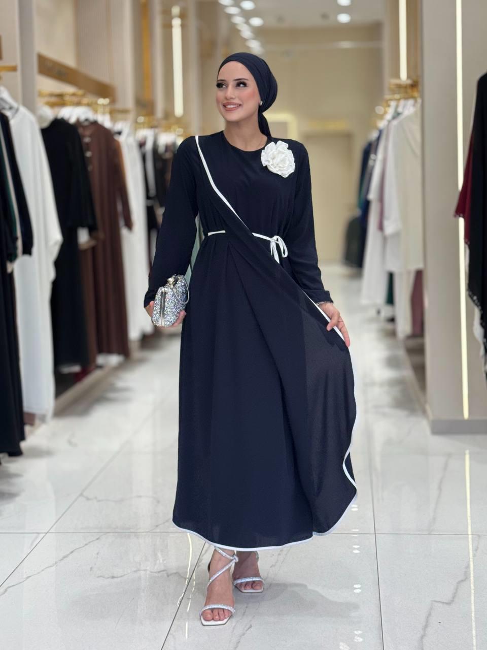 Gül Detaylı Elbise Lacivert