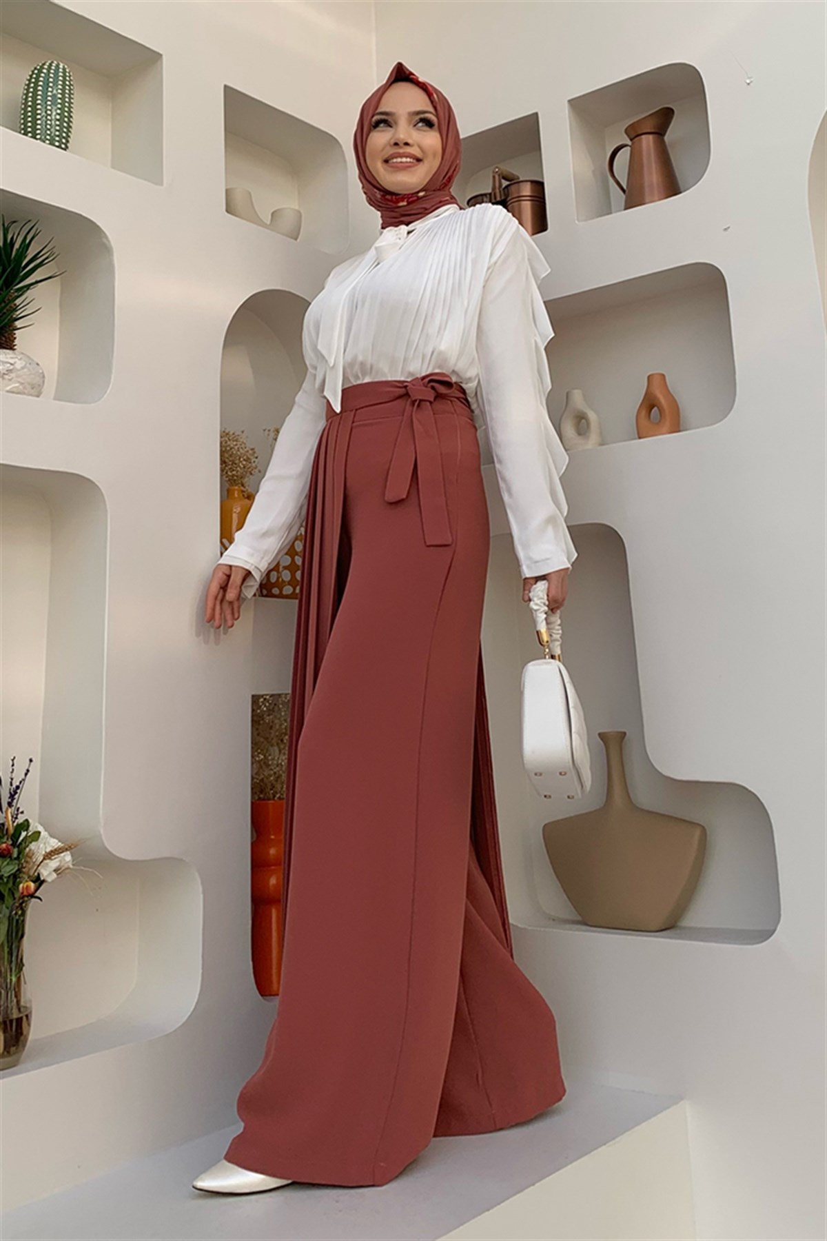 Gül Kurusu Pantolon 