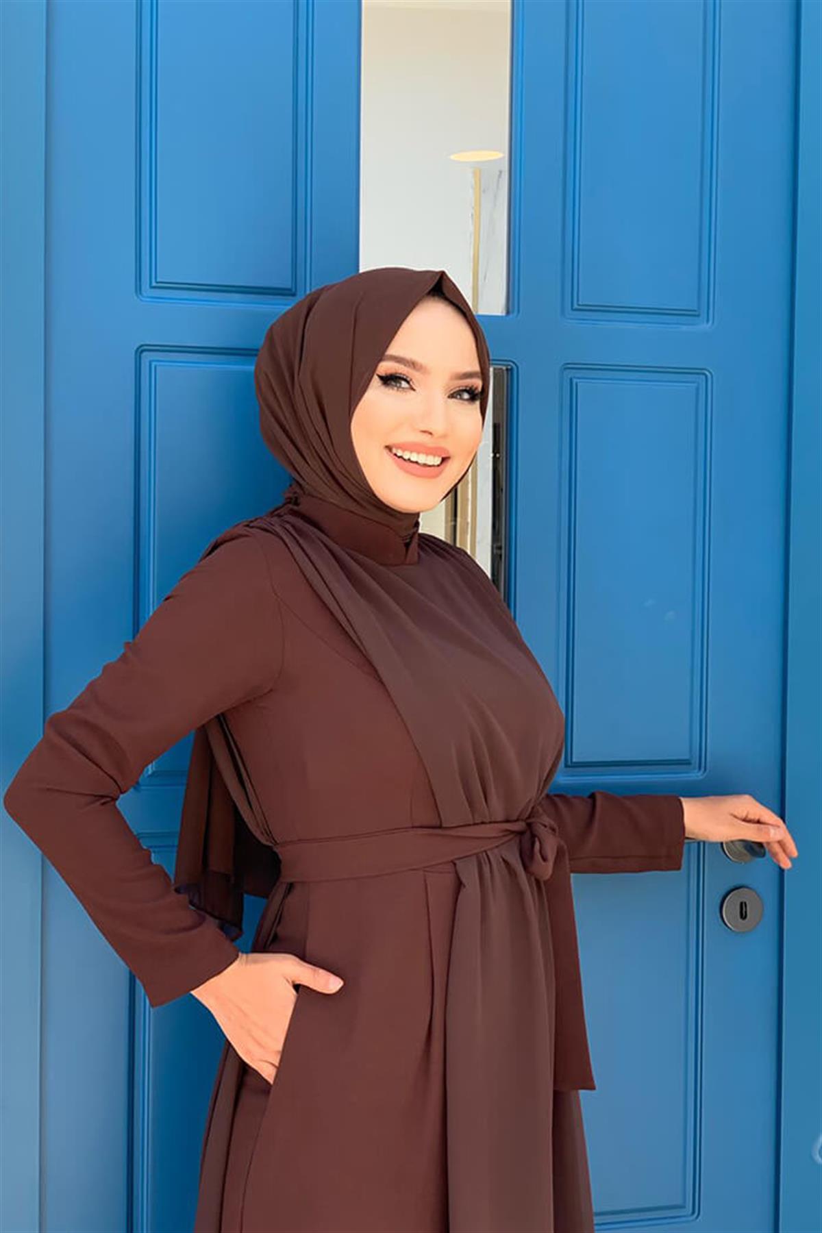 Kahverengi Pelerinli Tulum