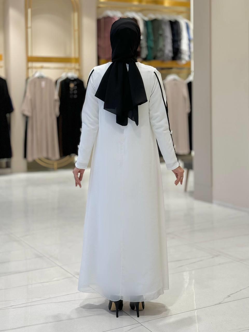 Krep Elbise Beyaz Siyah