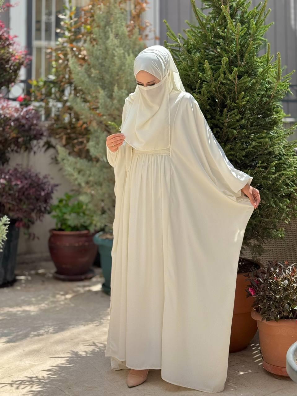 Kuşaklı Peçeli Ve  Şallı Elbise Ekru