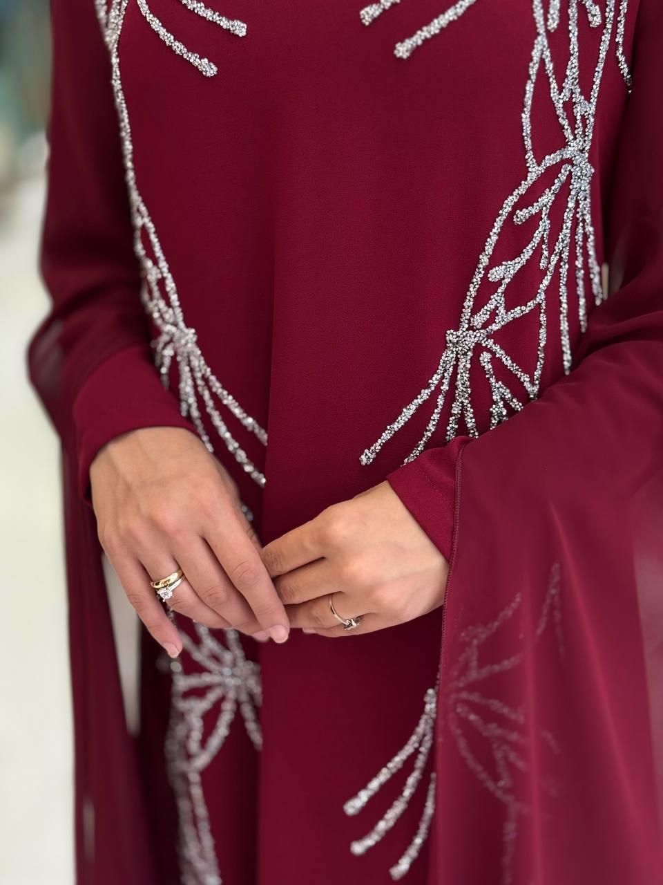 Pelerin Detaylı Taşlı Abiye Elbise