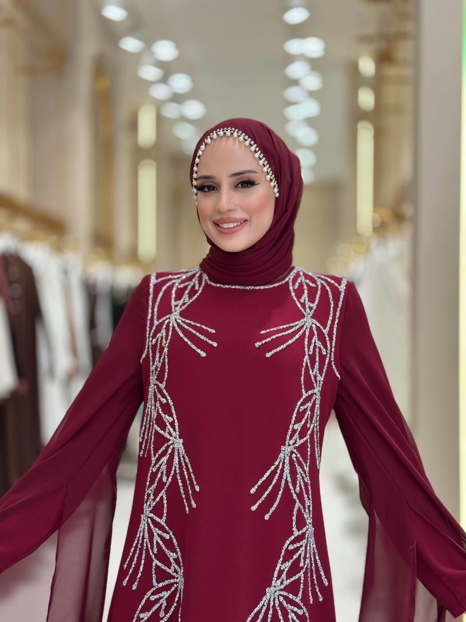 Pelerin Detaylı Taşlı Abiye Elbise