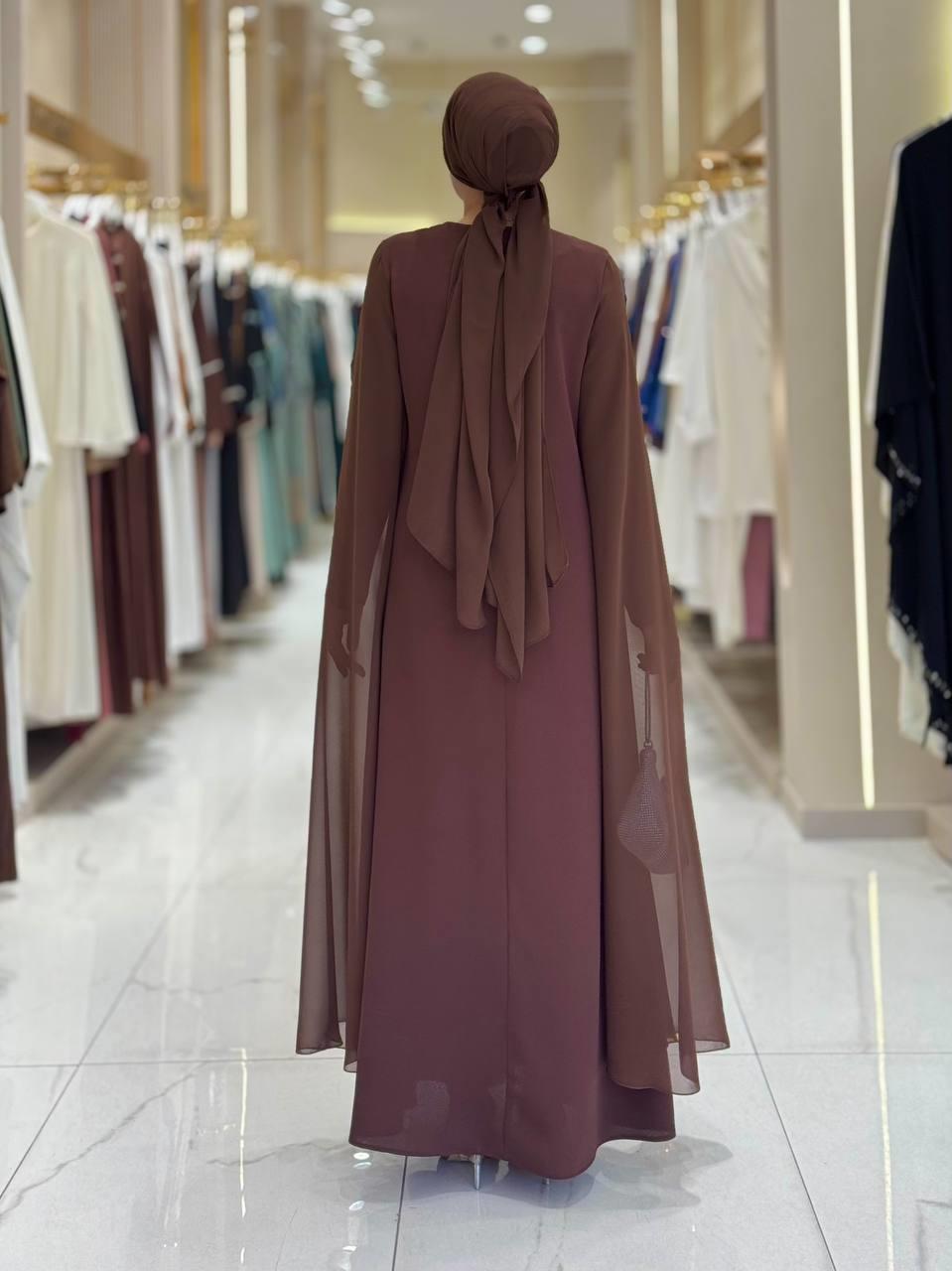 Pelerin Detaylı Taşlı Abiye Elbise Kahverengi 