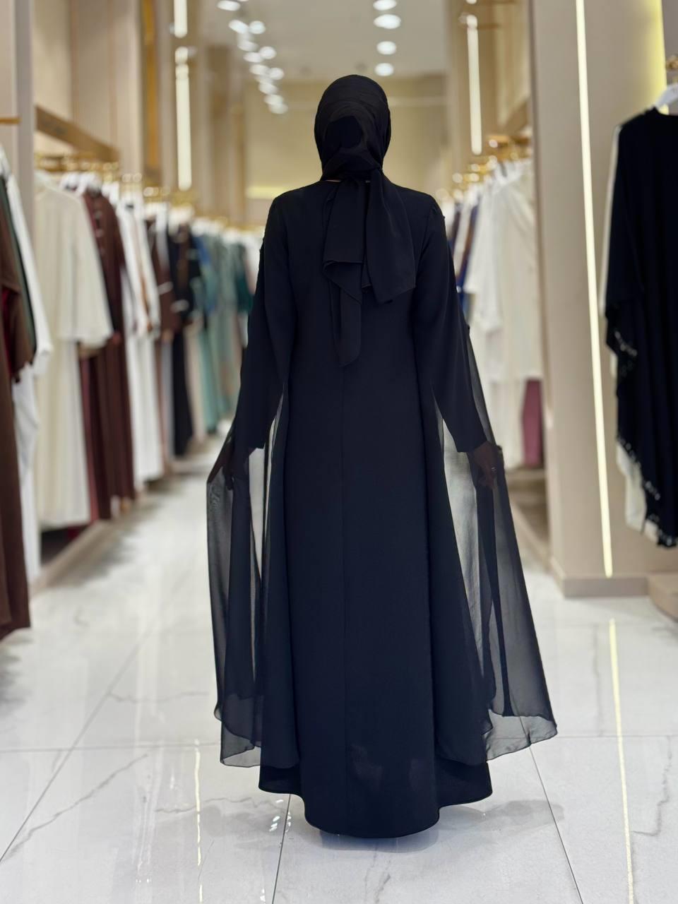 Pelerin Detaylı Taşlı Abiye Elbise Siyah 