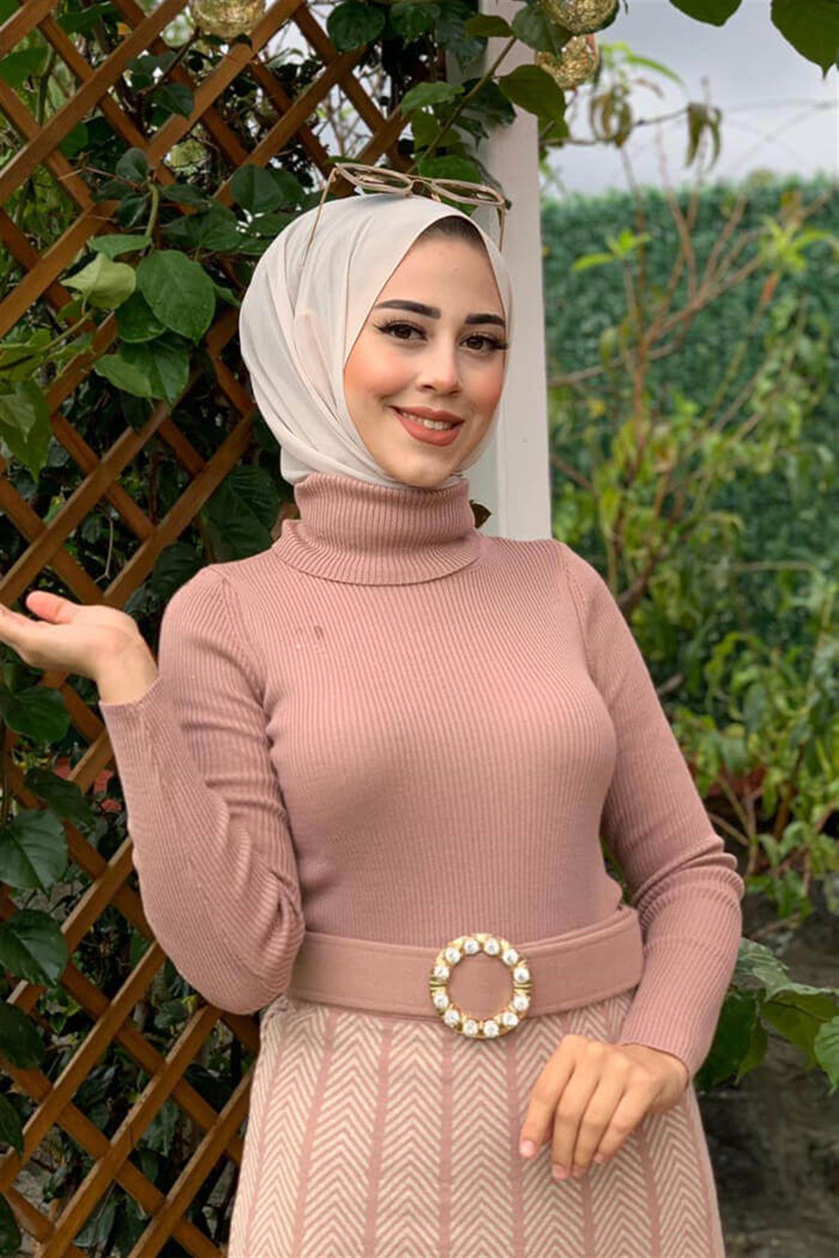 Pudra Balıkçı Yaka Triko Kazak 