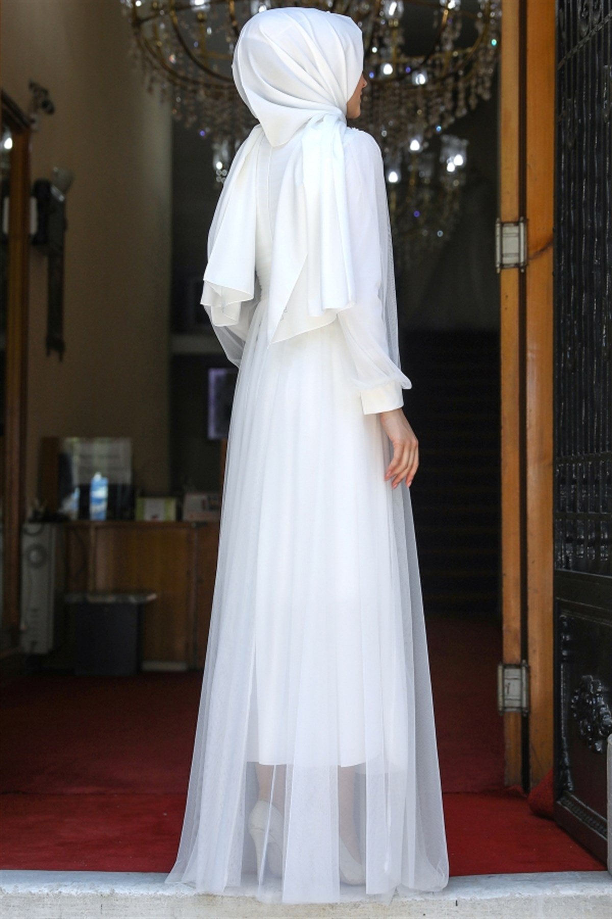 Selin Abiye Ekru