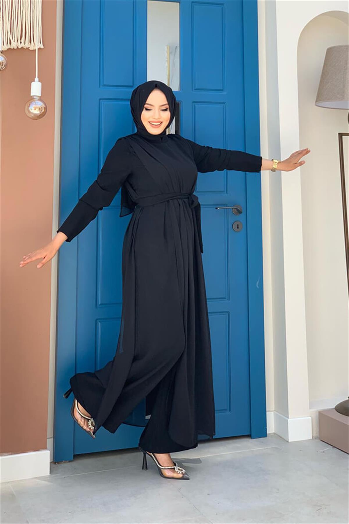 Siyah Pelerinli Tulum