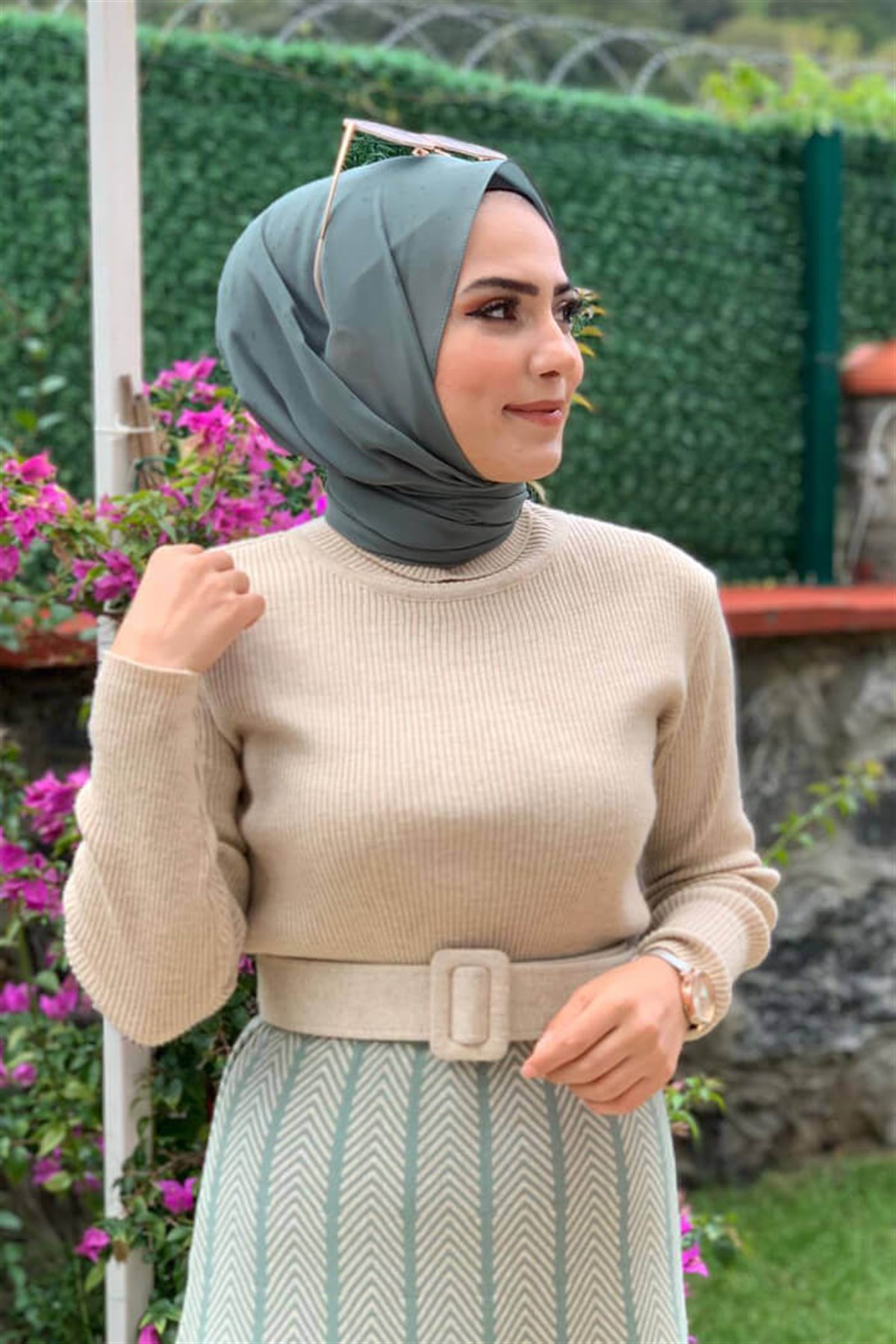 Taş Balıkçı Yaka Triko Kazak 