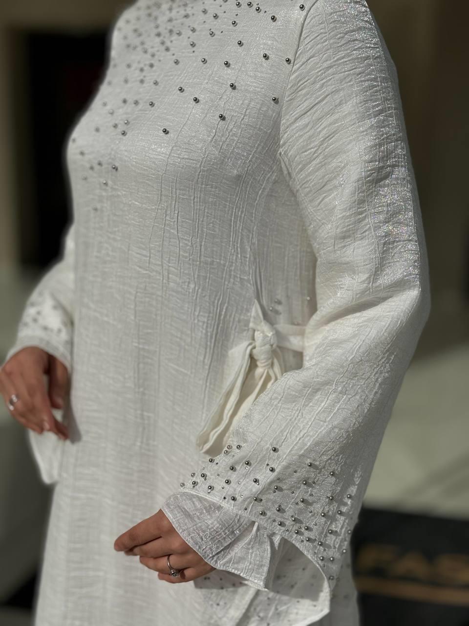 Taş İşlemeli Elbise Beyaz