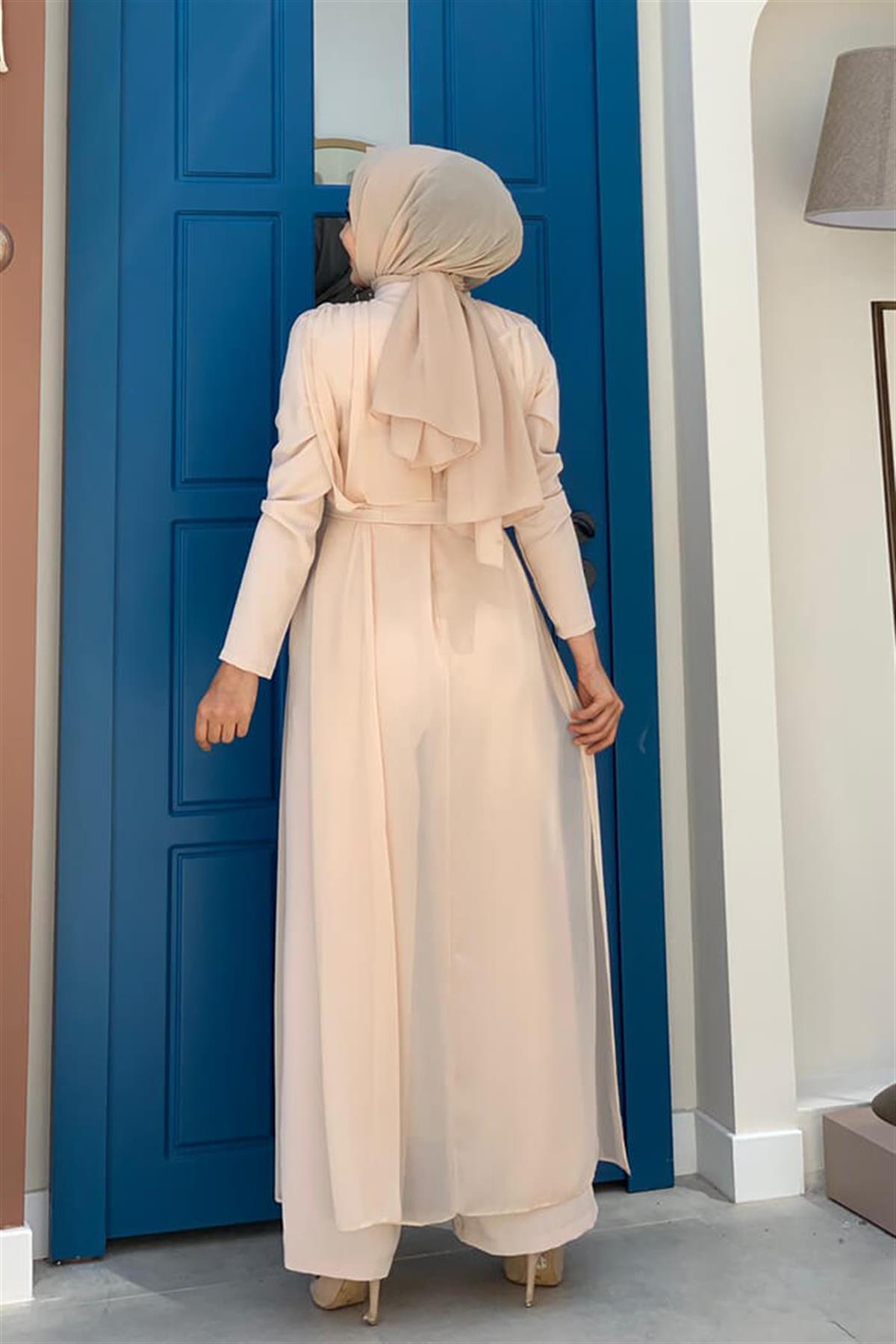 Taş Pelerinli Tulum