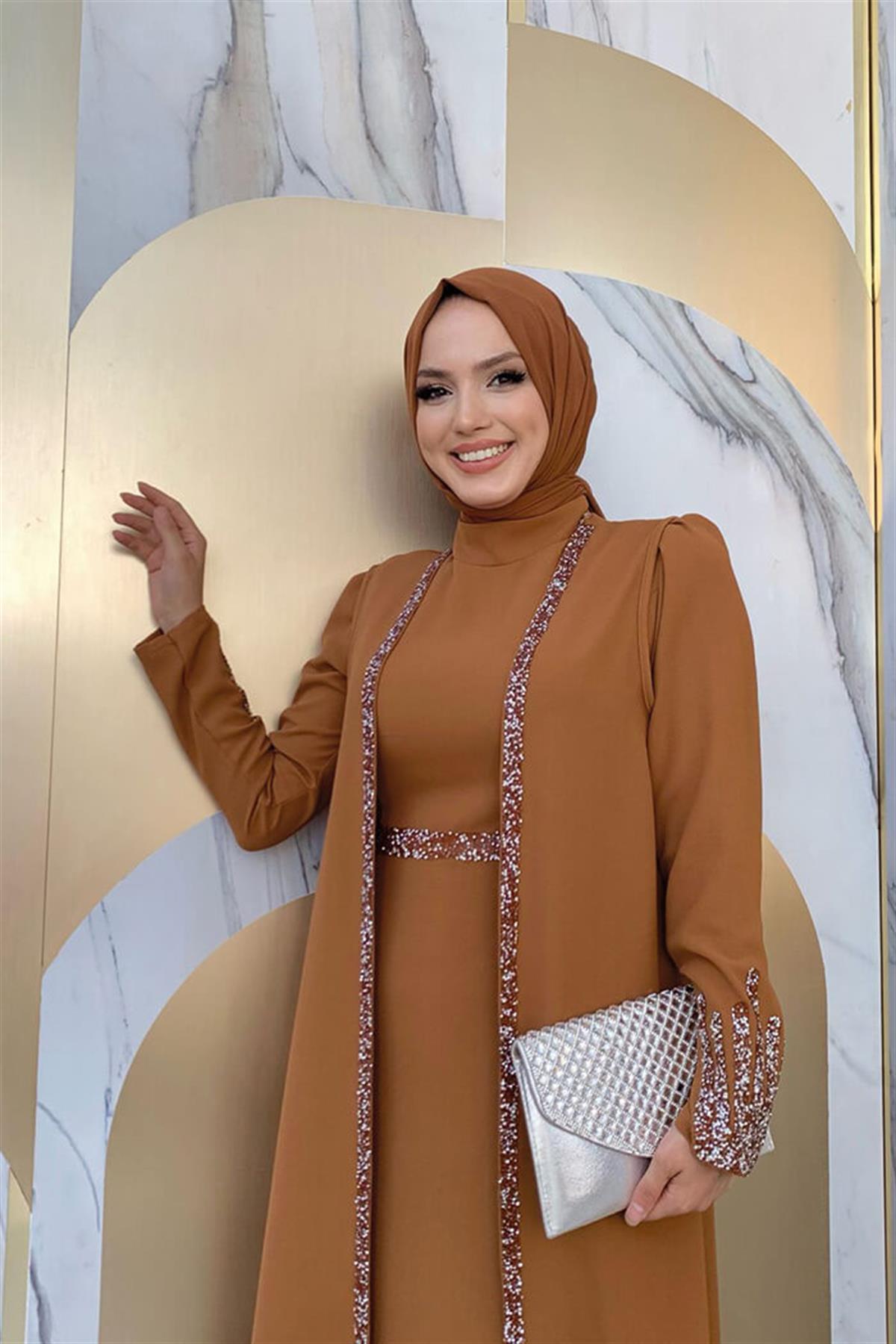 Taşlı Yelekli Takım Taba