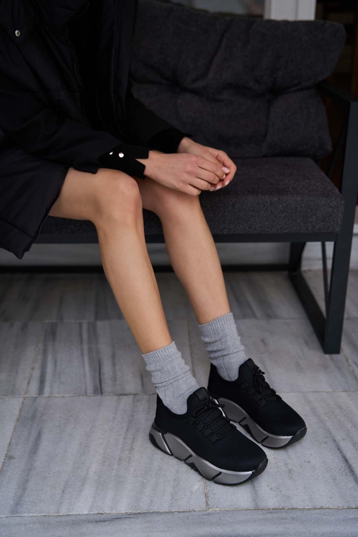 Bağcık Detaylı Fileli Sneaker Ve Günlük Spor Ayakkabı Siyah-Gri