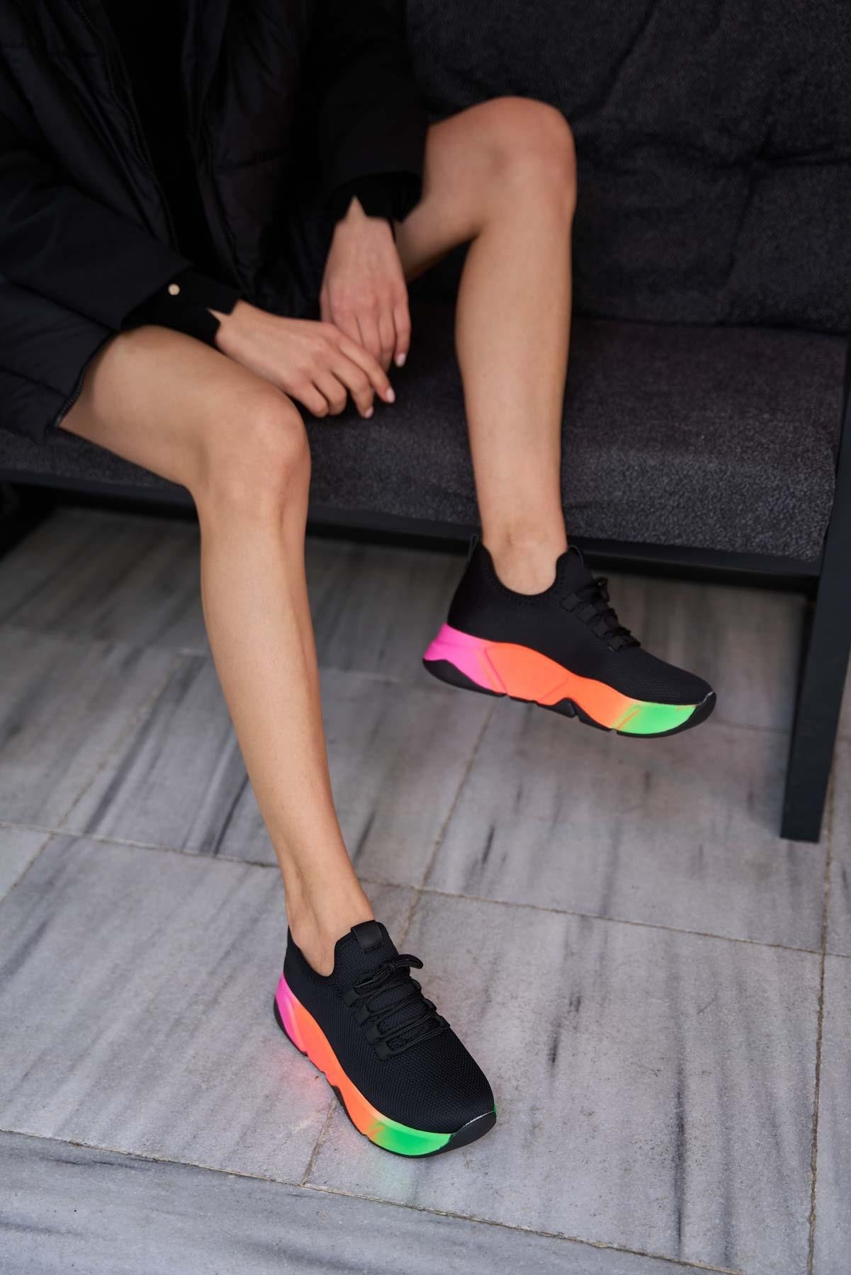 Bağcık Detaylı Fileli Sneaker Ve Günlük Spor Ayakkabı Siyah-Renkli