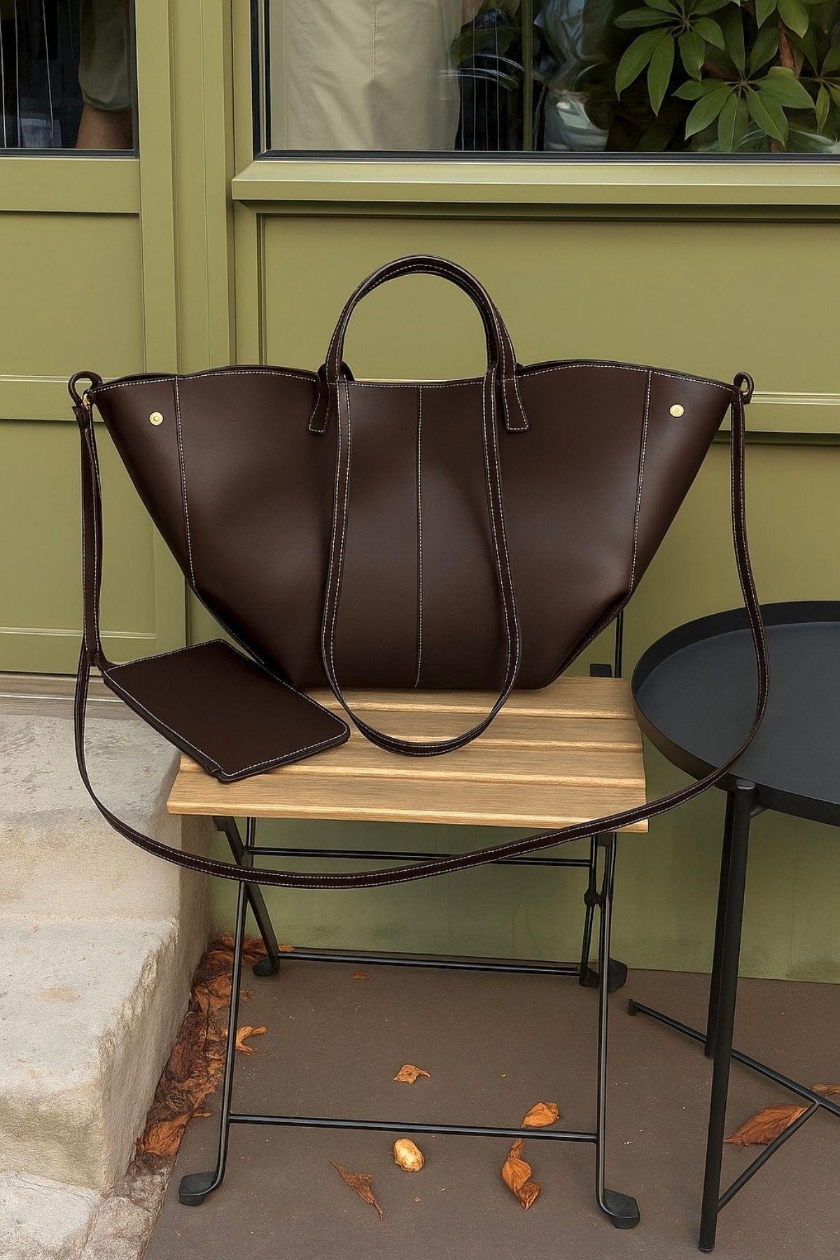 Deri Görünümlü Cüzdan Detaylı El Ve Omuz Çantası Kahverengi