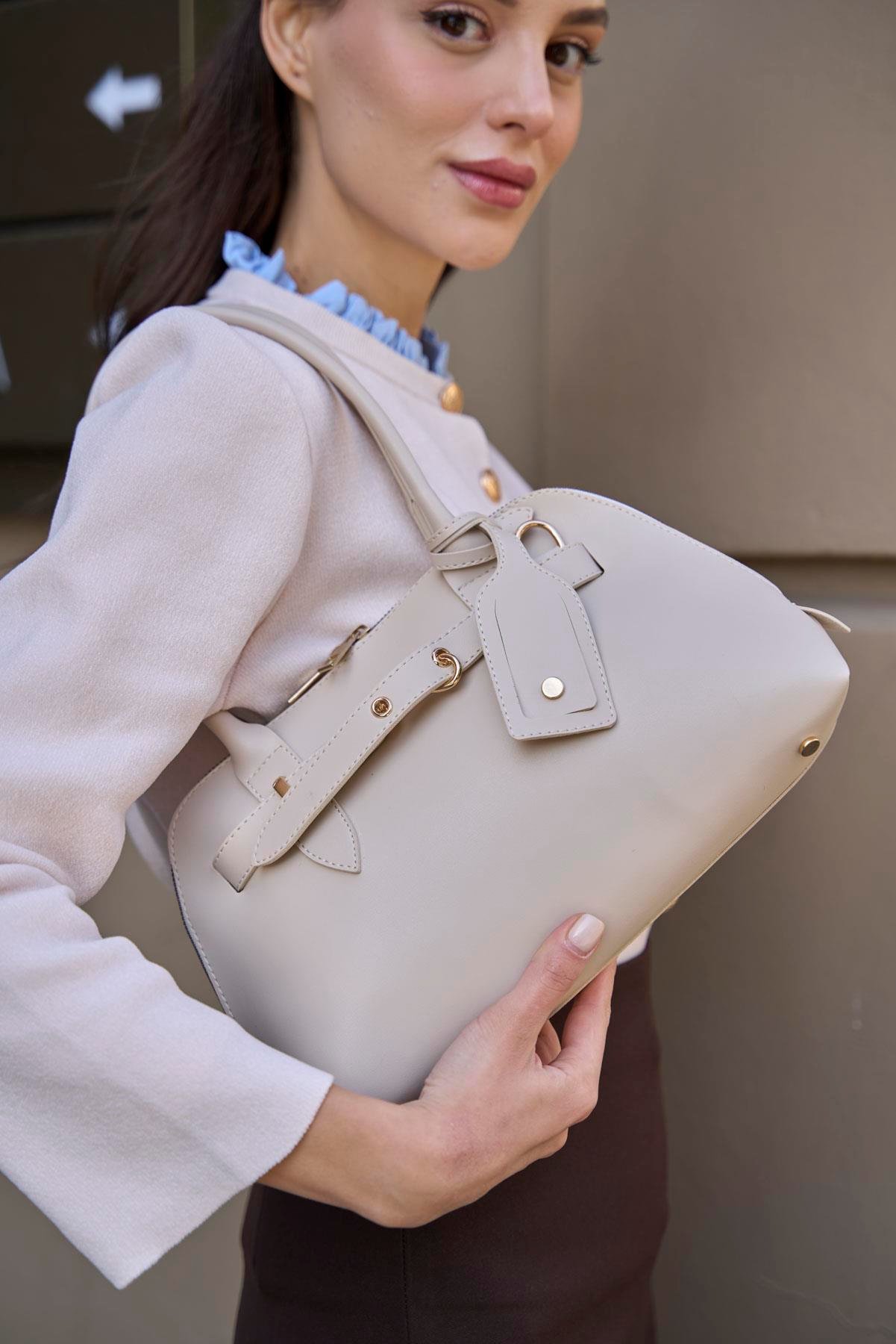 Gold Aksesuarlı Retro Çanta Bej