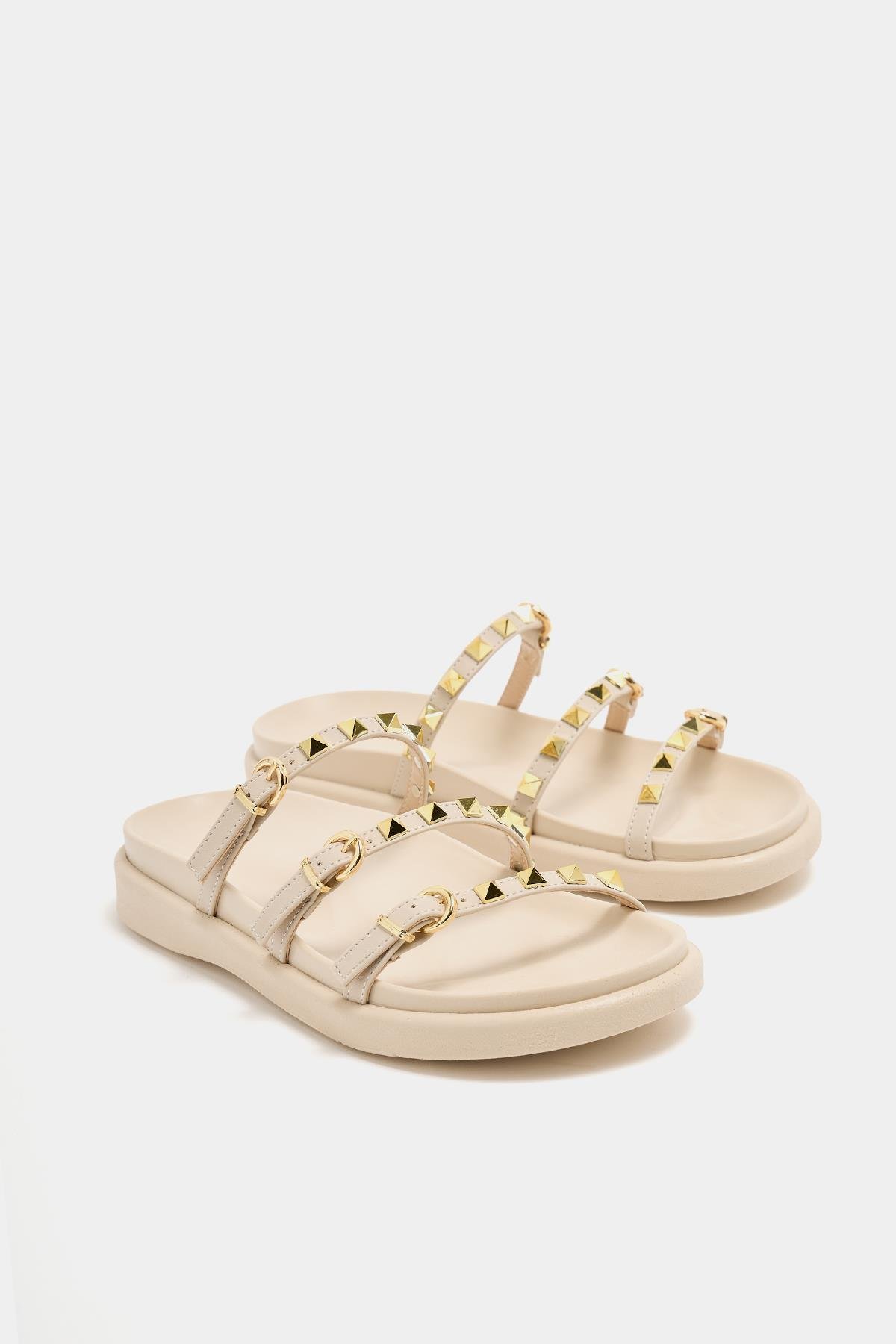 Gold Zımba Detaylı Trend Terlik Krem