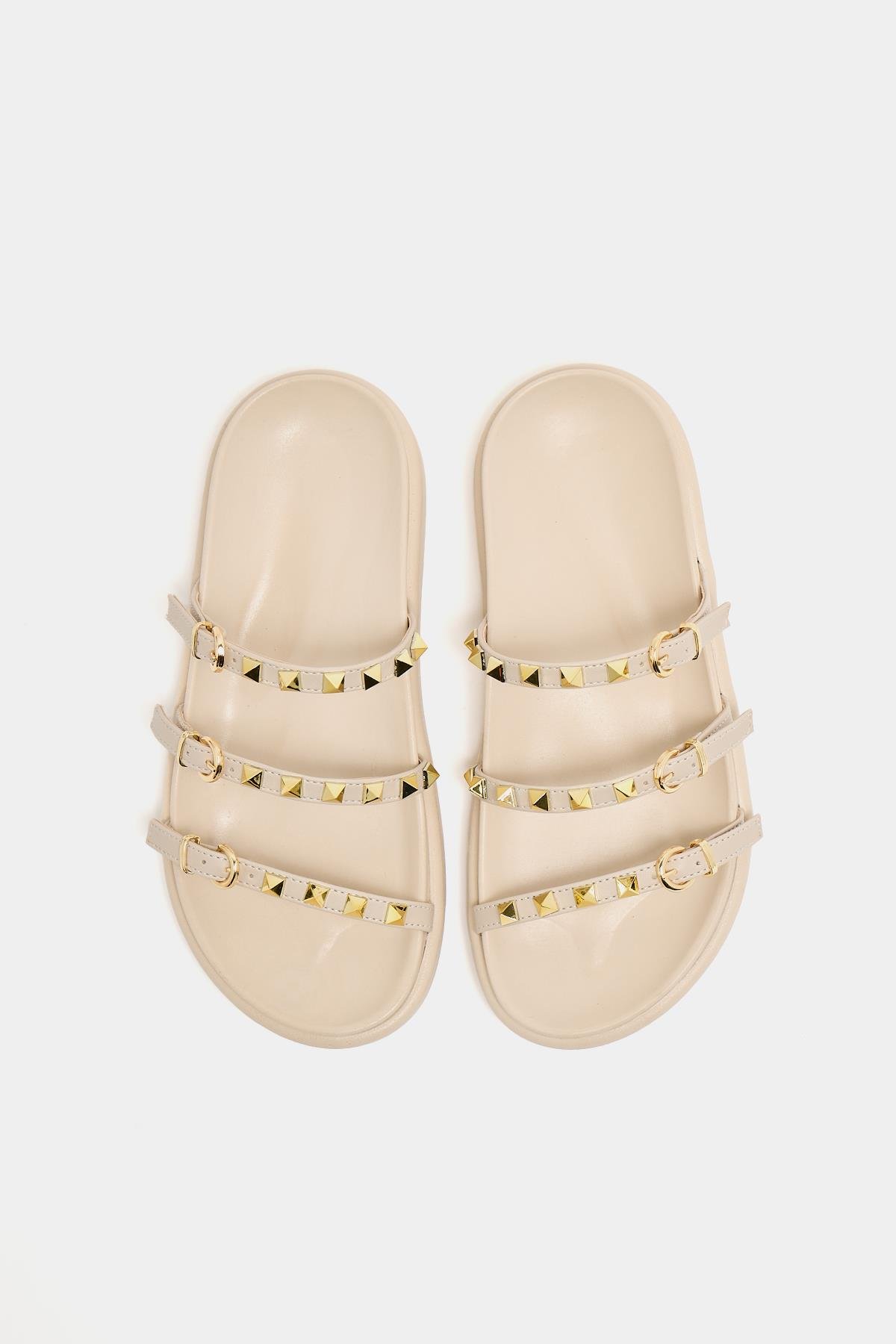 Gold Zımba Detaylı Trend Terlik Krem