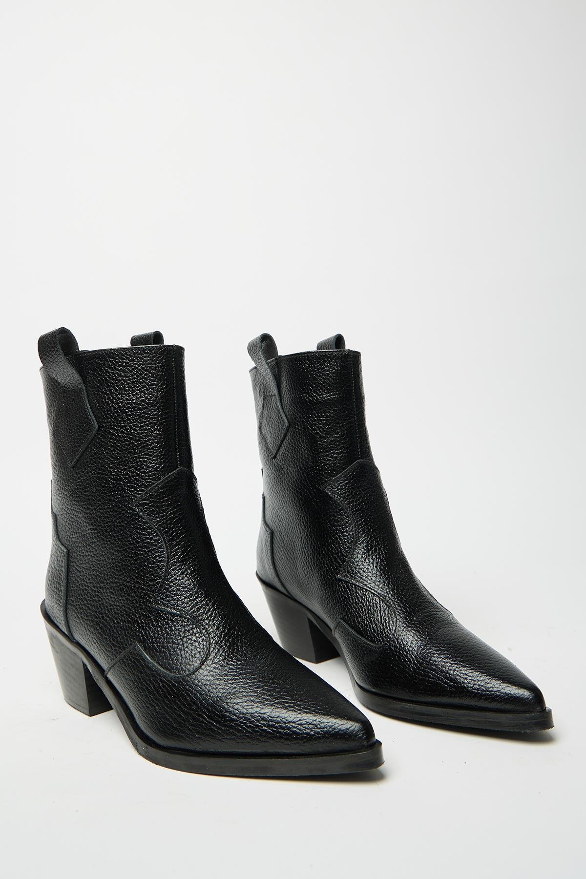 Kadın Siyah Hakiki Deri Western Kovboy Bot – Sivri Burun Topuklu