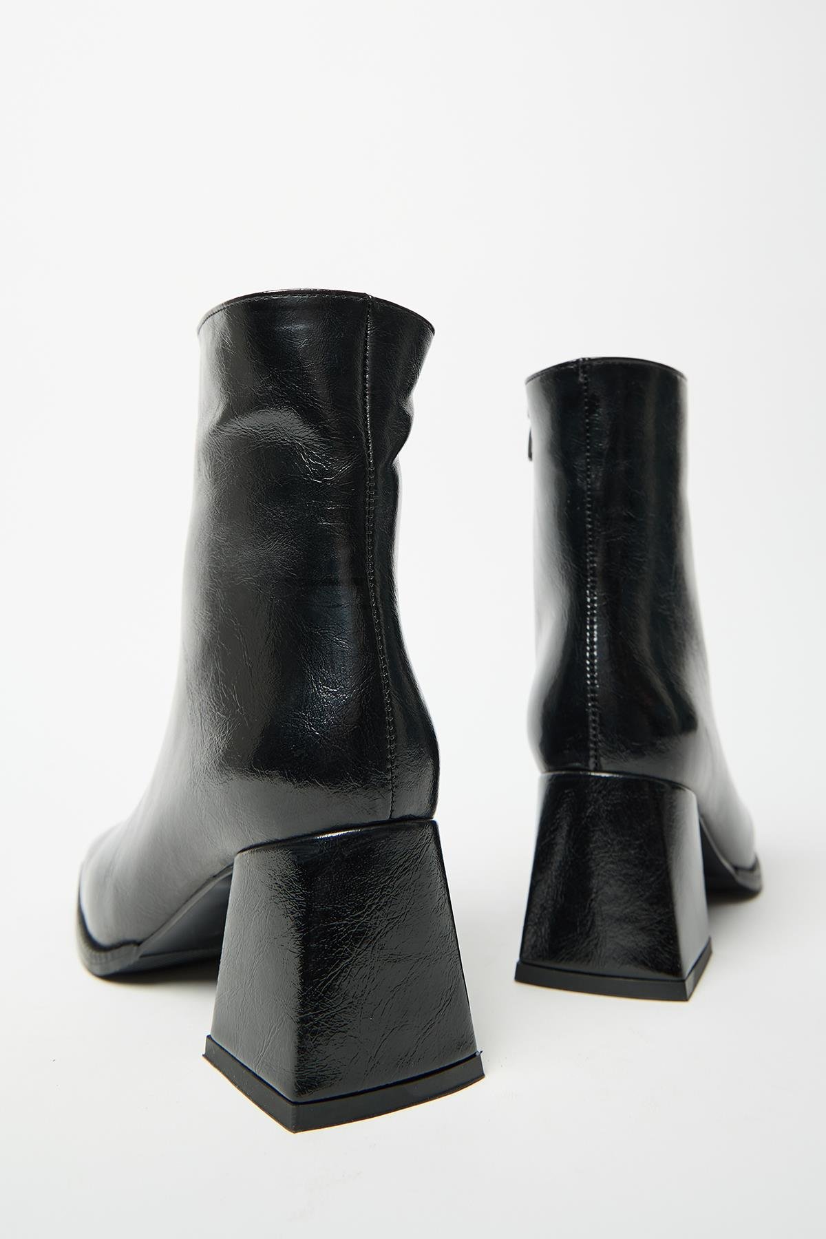 Kadın Siyah Rugan  Bot & Bootie Küt Burun Topuklu Kontrast PU Deri Fermuarlı Şık