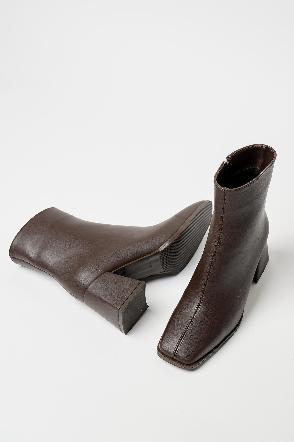 Kahverengi  Bot & Bootie Küt Burun Topuklu Kontrast PU Deri Fermuarlı Şık