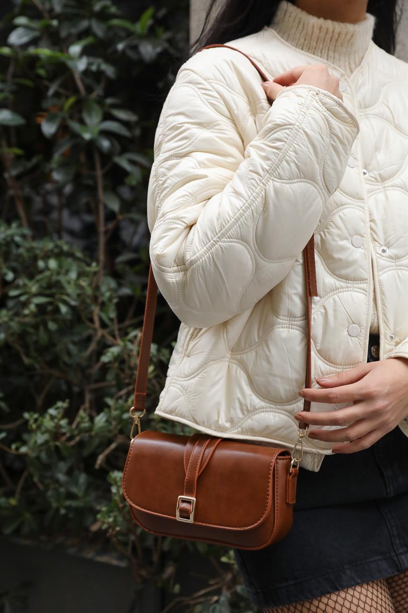 Taba Kadın Tokalı Çapraz Askılı Çanta