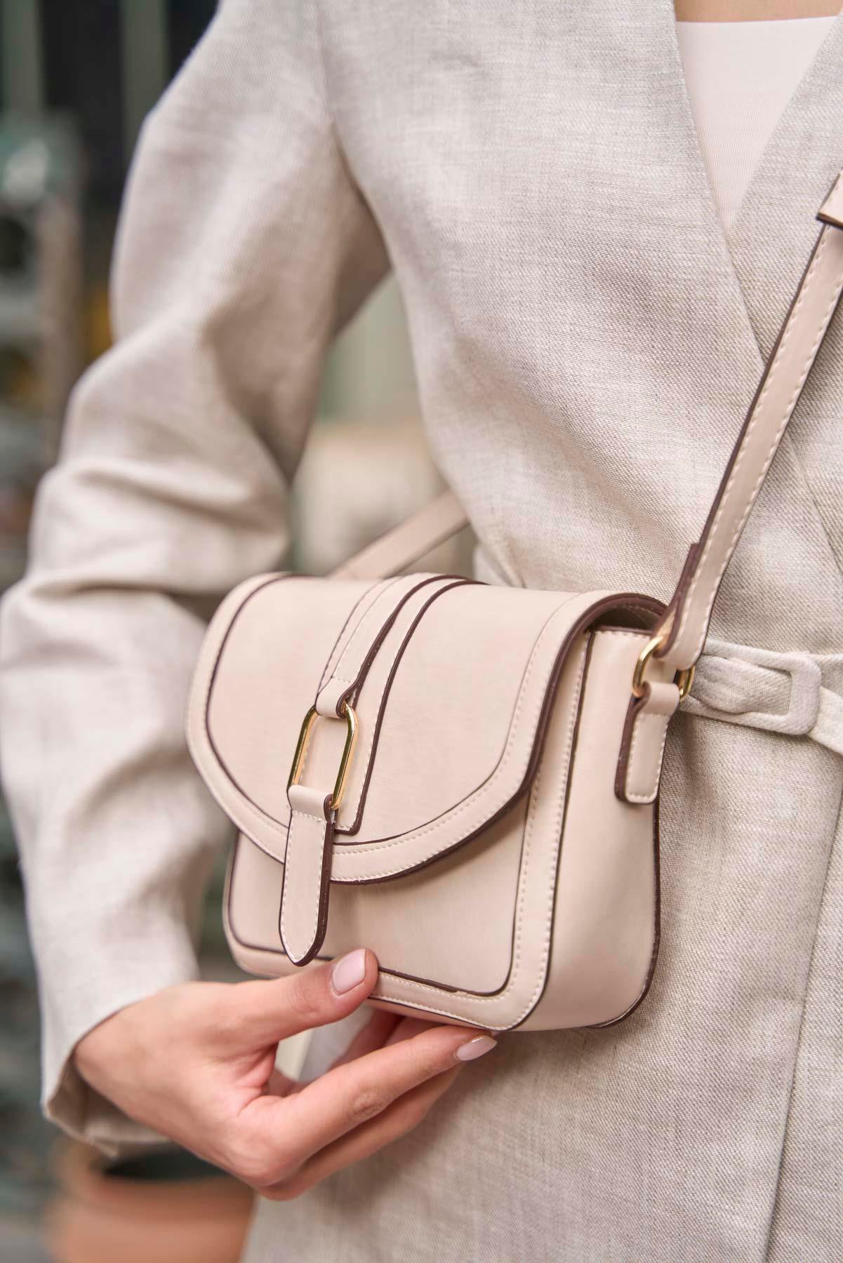 Tokalı Deri Görünümlü Mini  El ve Omuz Çantası Krem