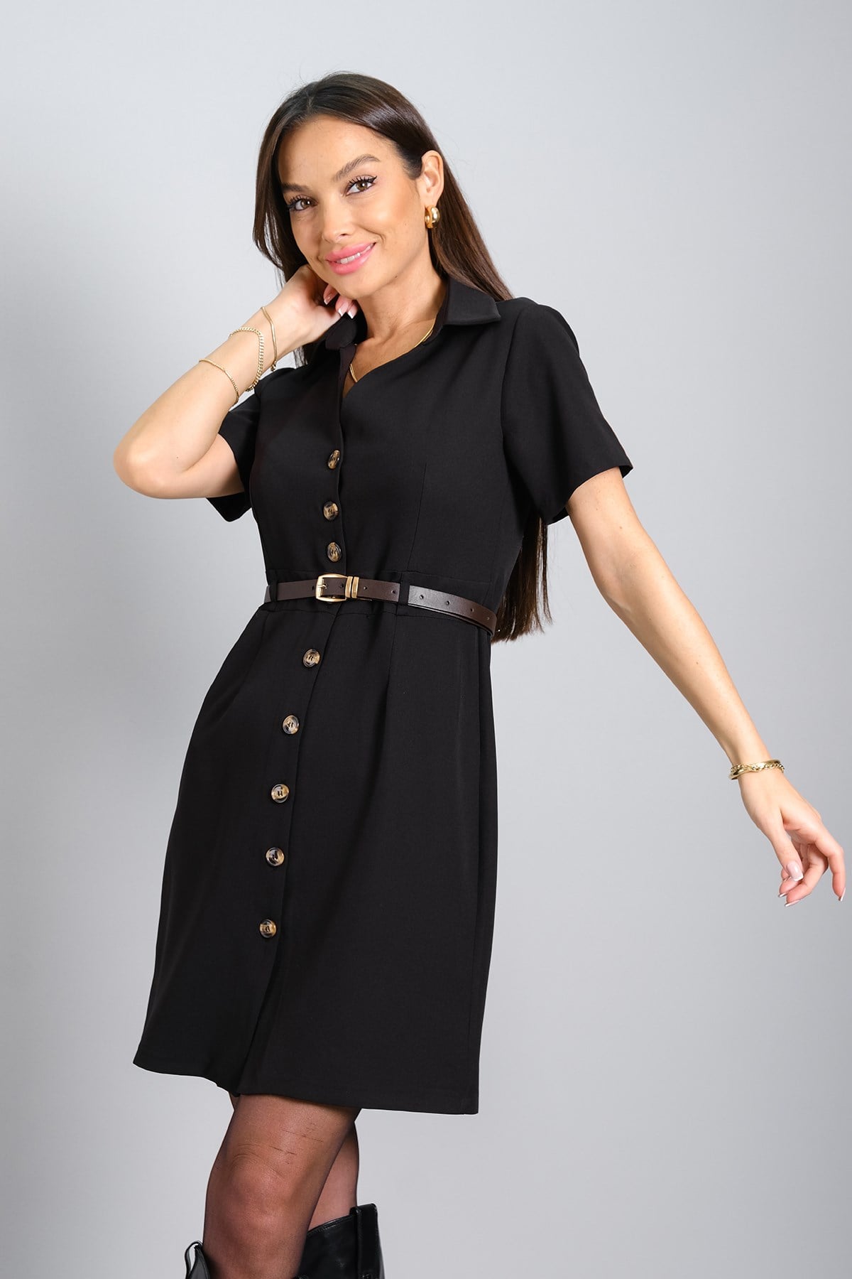 Sweetness Kadın Siyah Krep Kumaş Önden Düğmeli Model Kısa Kol Kemer Detaylı ElbiseSWEETNESS