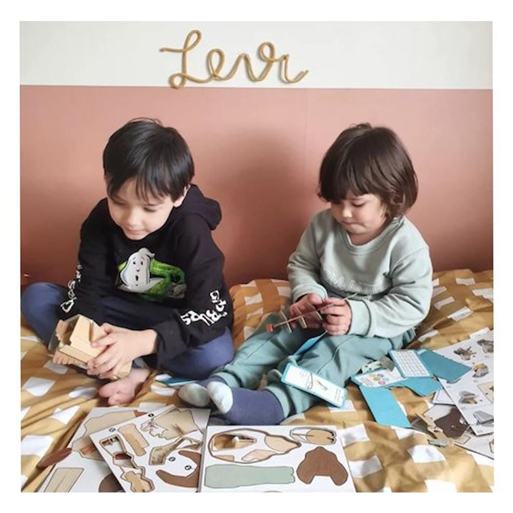 ANIMALS - THE ULTIMATE ATLAS Çocuk Kitapları Uzmanı - Children's Books Expert