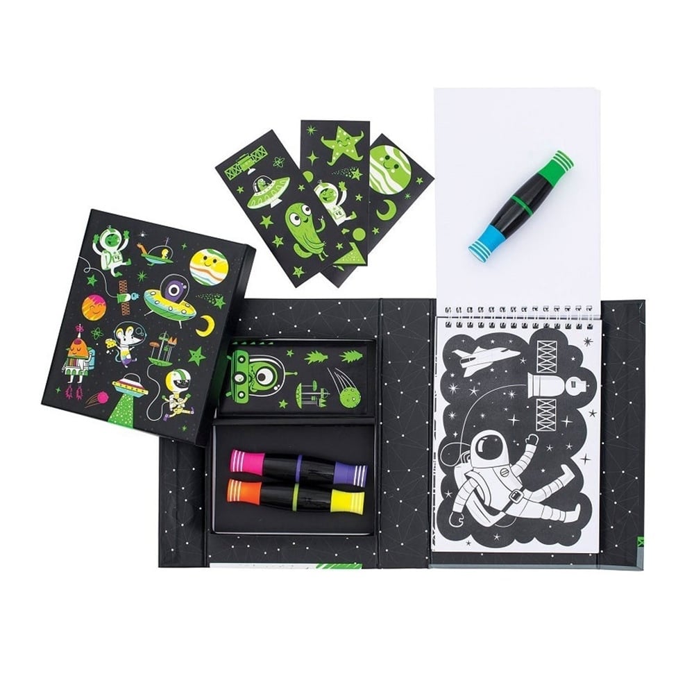 BOYAMA SETİ/OUTER SPACE Çocuk Kitapları Uzmanı - Children's Books Expert