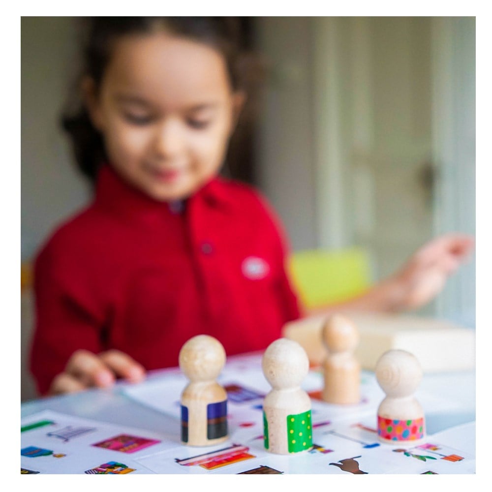 DECORATE IT YOURSELF Çocuk Kitapları Uzmanı - Children's Books Expert