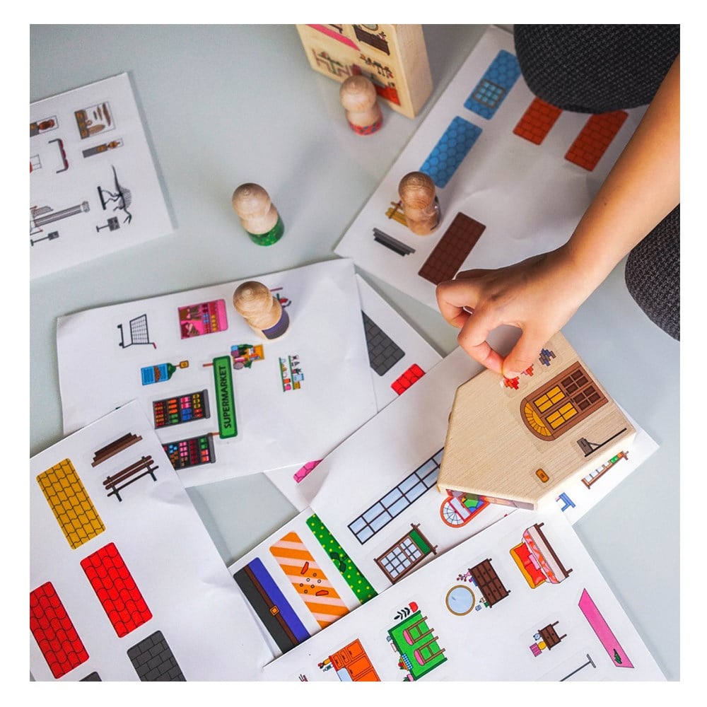 DECORATE IT YOURSELF Çocuk Kitapları Uzmanı - Children's Books Expert