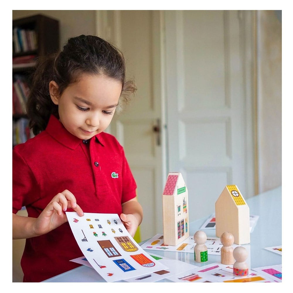 DECORATE IT YOURSELF Çocuk Kitapları Uzmanı - Children's Books Expert