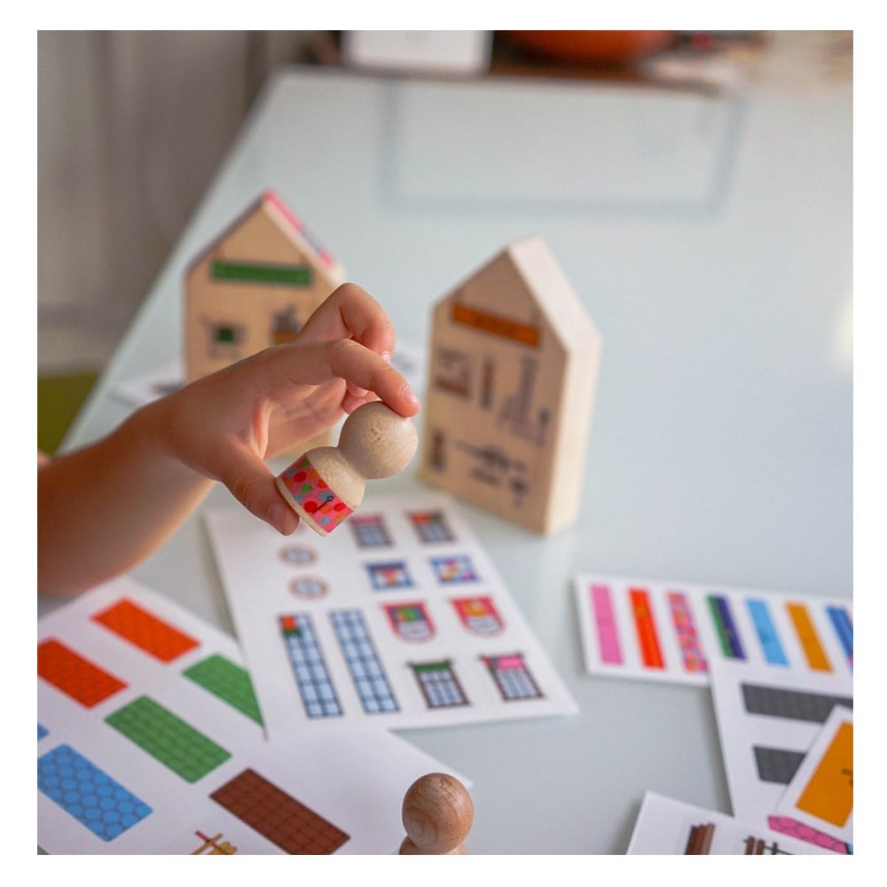 DECORATE IT YOURSELF Çocuk Kitapları Uzmanı - Children's Books Expert