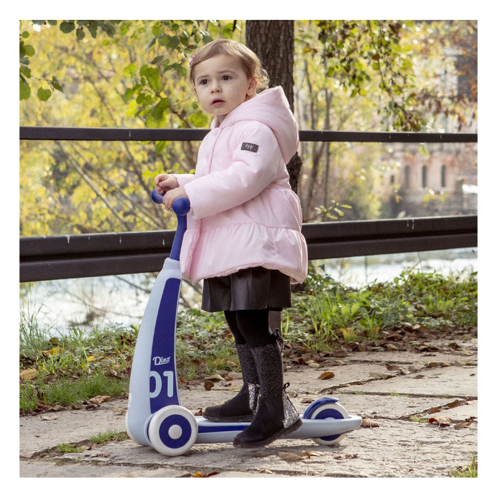 Dino - Scooter - Mavi Çocuk Kitapları Uzmanı - Children's Books Expert