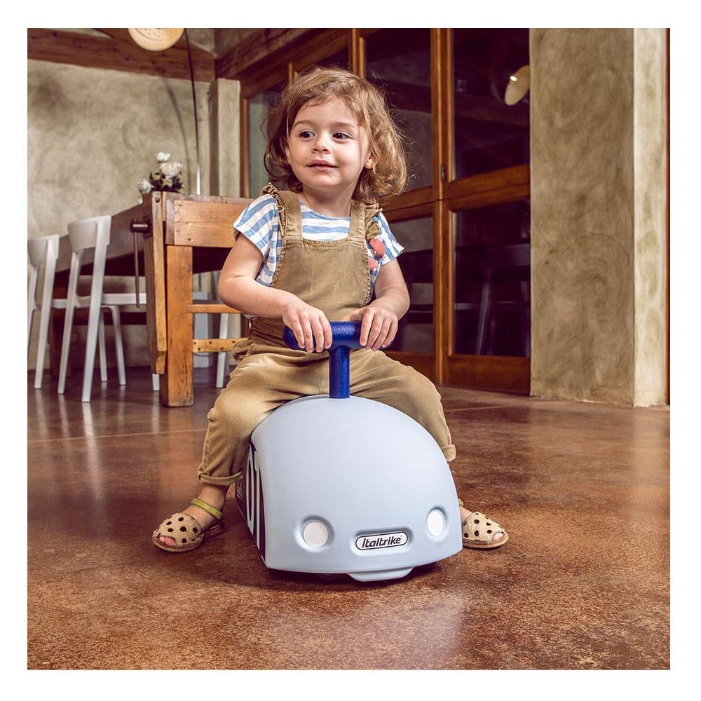 Ginetta Minieolo Light Blue Çocuk Kitapları Uzmanı - Children's Books Expert