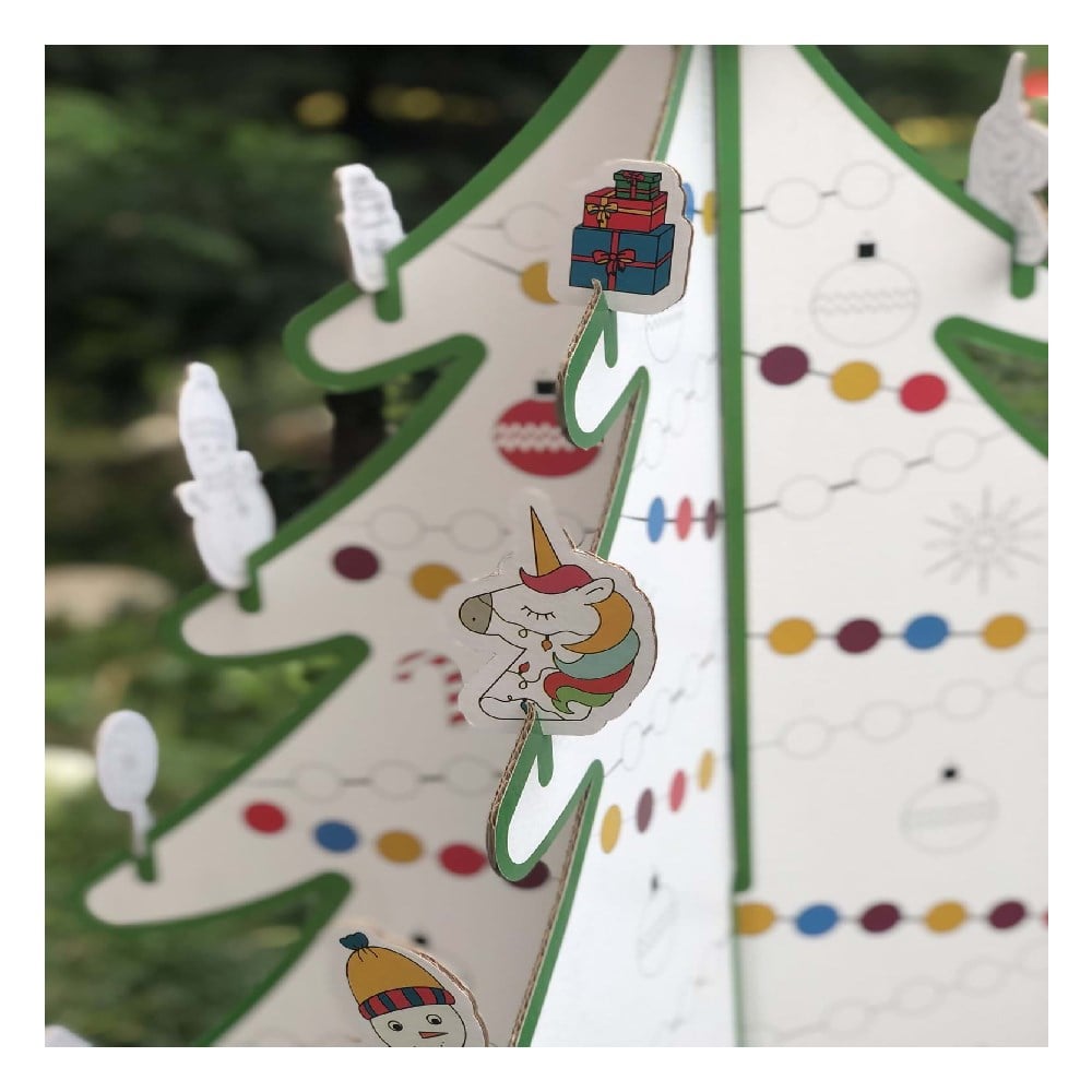 LITTLE NEW YEAR TREE OYUN MAKETİ Çocuk Kitapları Uzmanı - Children's Books Expert