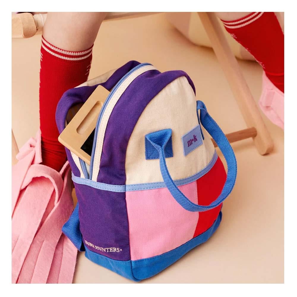 Mercan Resifi Sırt Çantası Çocuk Kitapları Uzmanı - Children's Books Expert