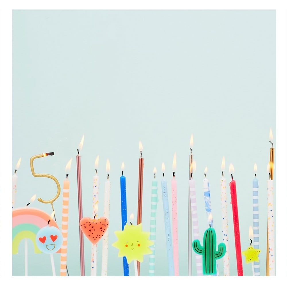 PASTEL PARTİ MUMLARI Çocuk Kitapları Uzmanı - Children's Books Expert