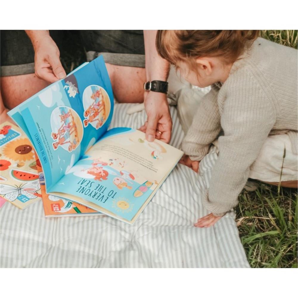 Sports - Sticker and Activities Çocuk Kitapları Uzmanı - Children's Books Expert