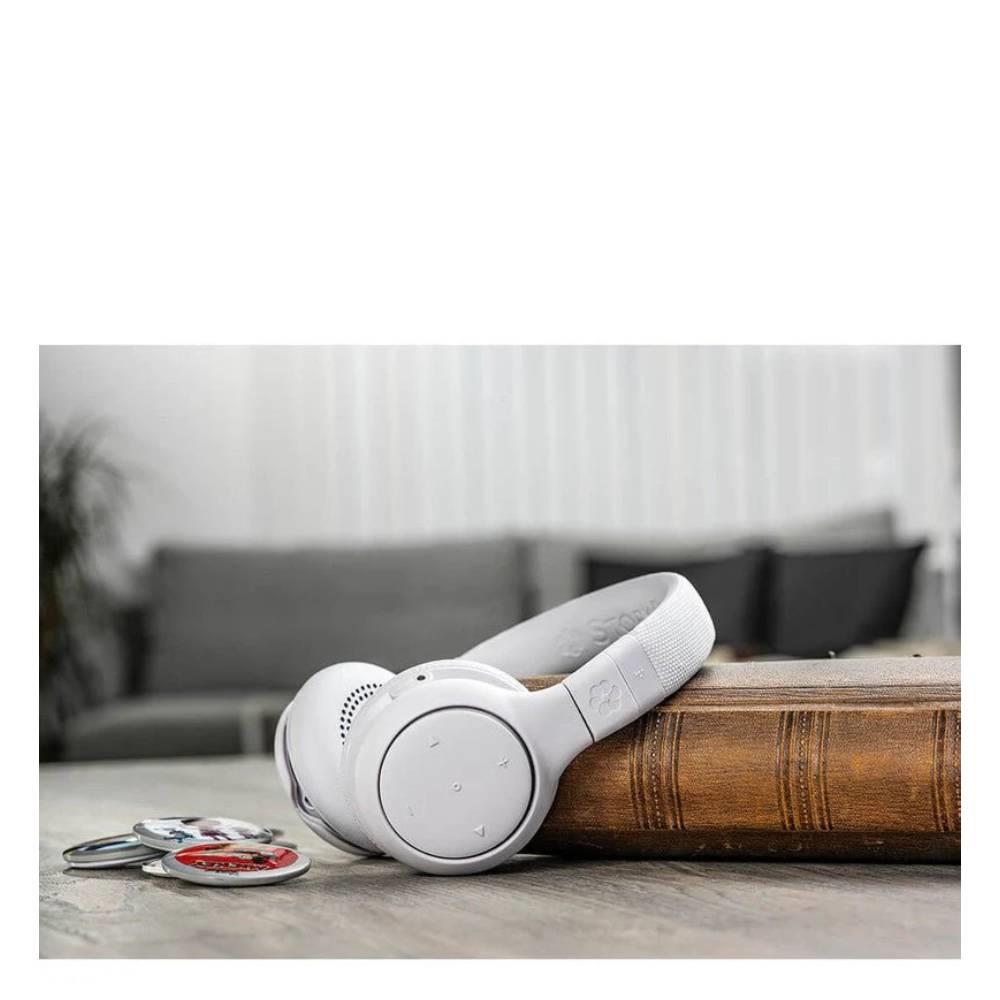 StoryPhones Bundle with 2 StoryShields Çocuk Kitapları Uzmanı - Children's Books Expert