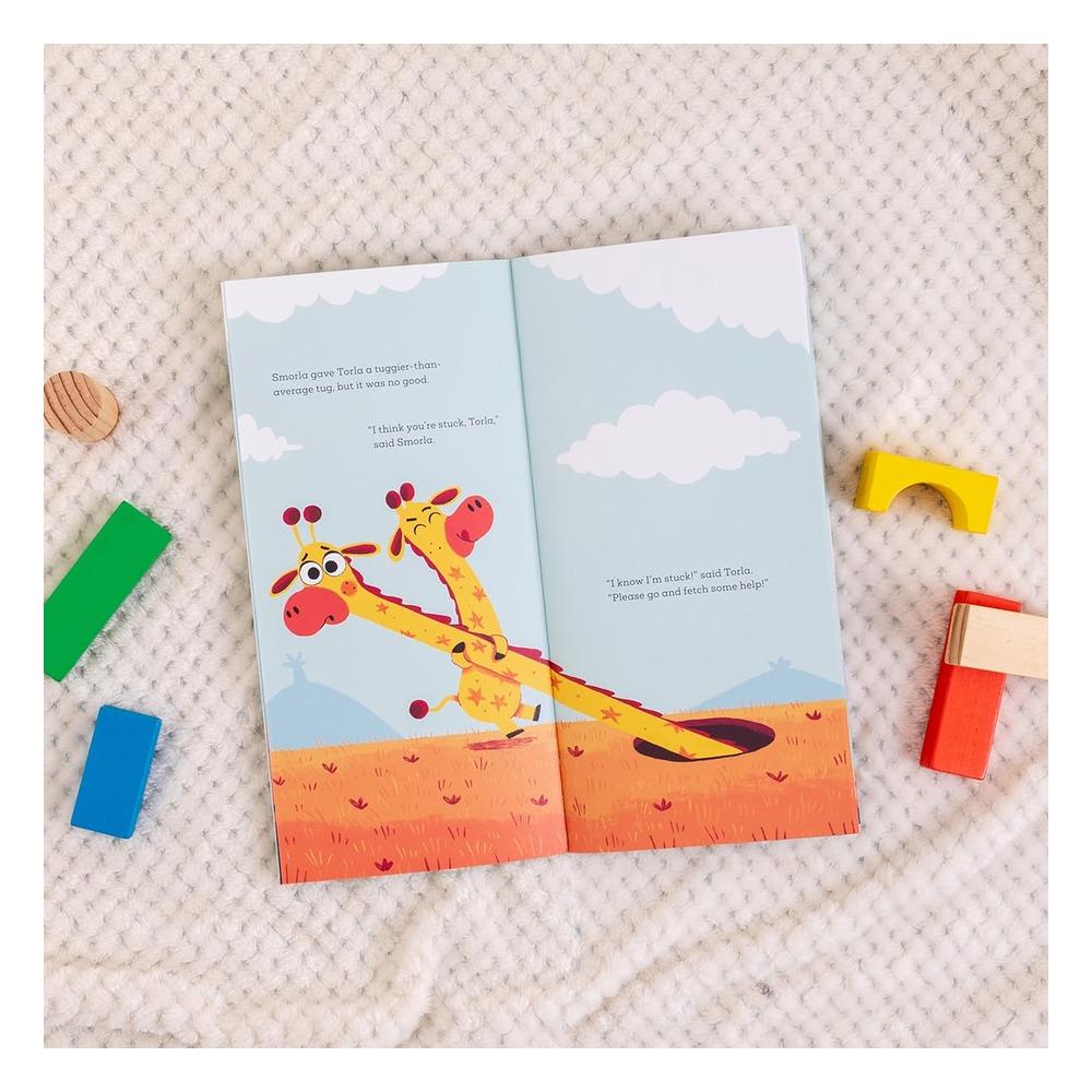 Torla and Smorla and the Deeper Than Average Hole Çocuk Kitapları Uzmanı - Children's Books Expert