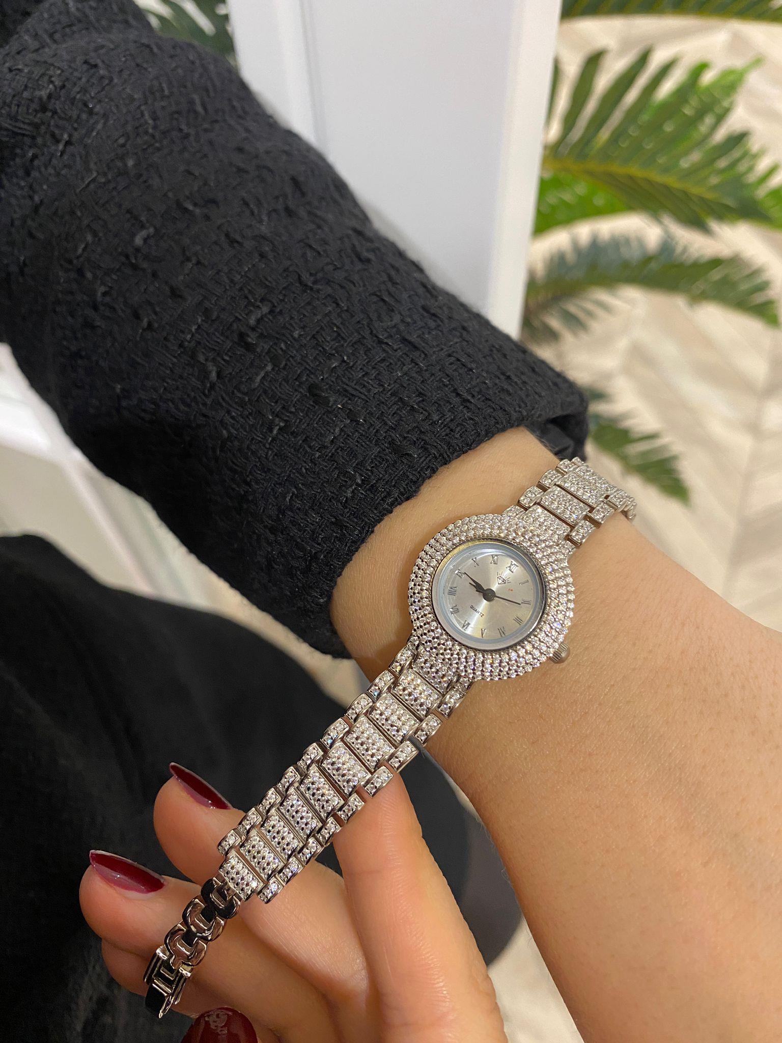 925 Ayar Gümüş Zirkon Taşlı Saat 