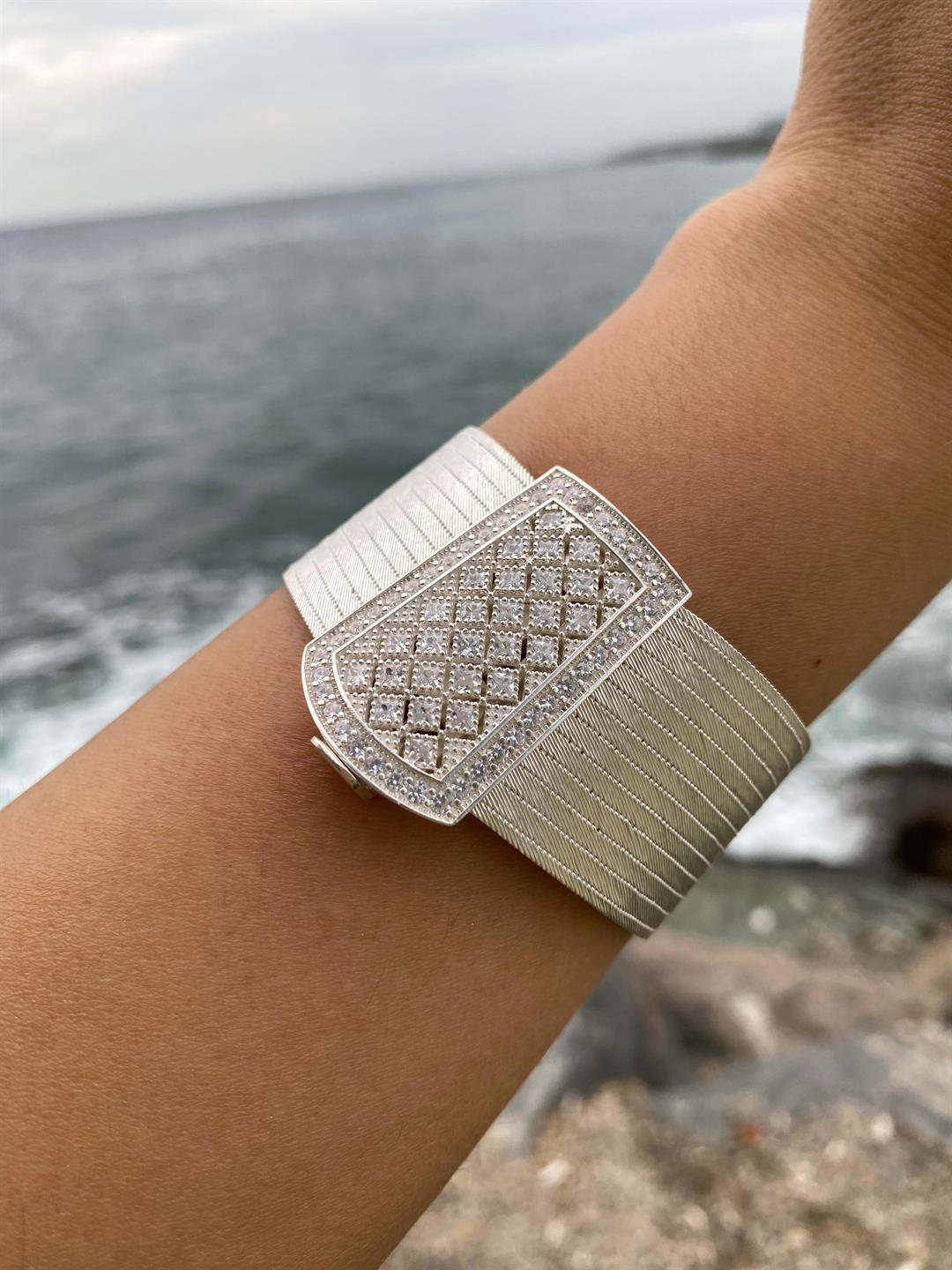 Kadın 13 Sıra Gümüş Prenses Toka Trabzon Hasır Bileklik