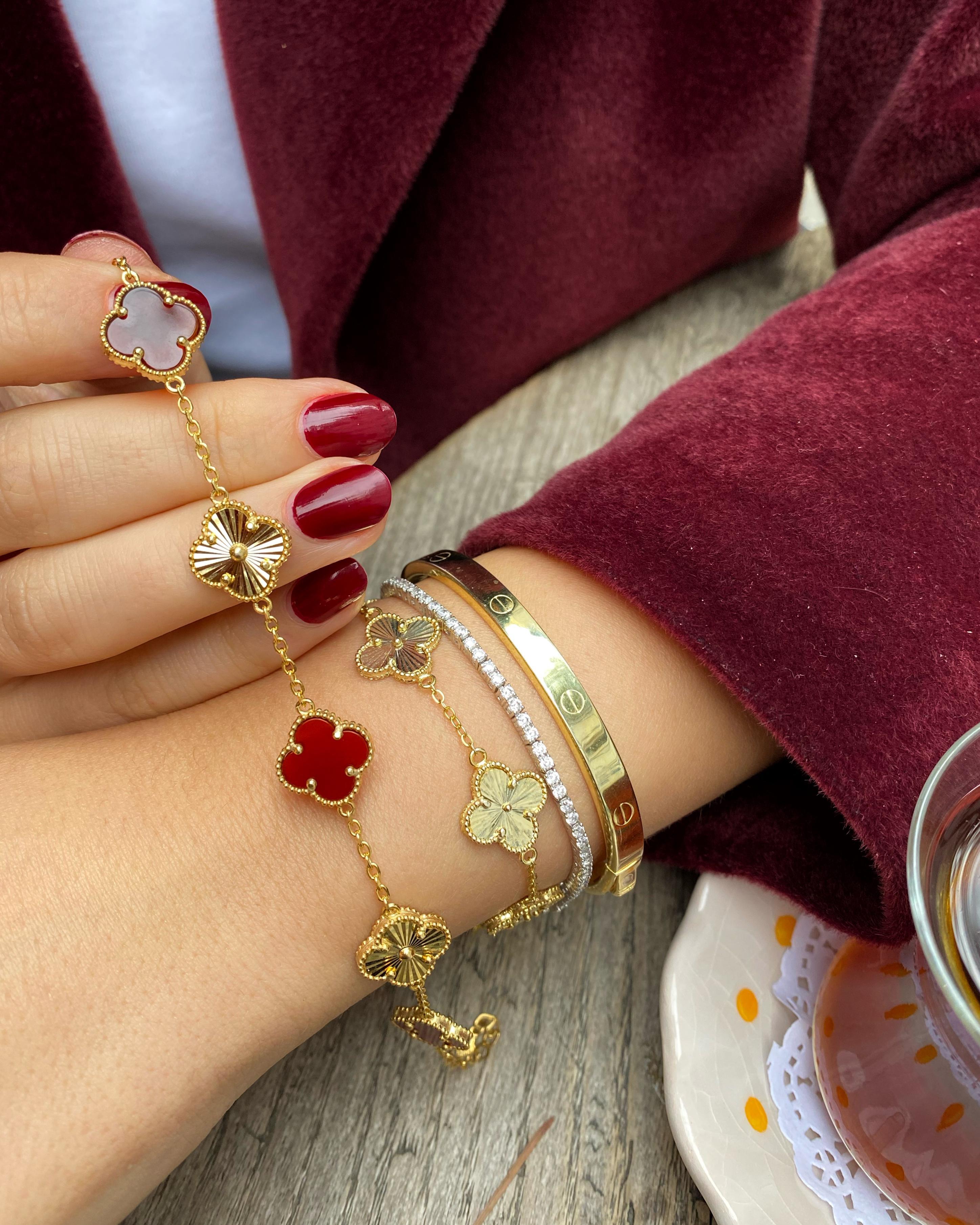 Kadın Gümüş Bordo Taşlı  Bileklik