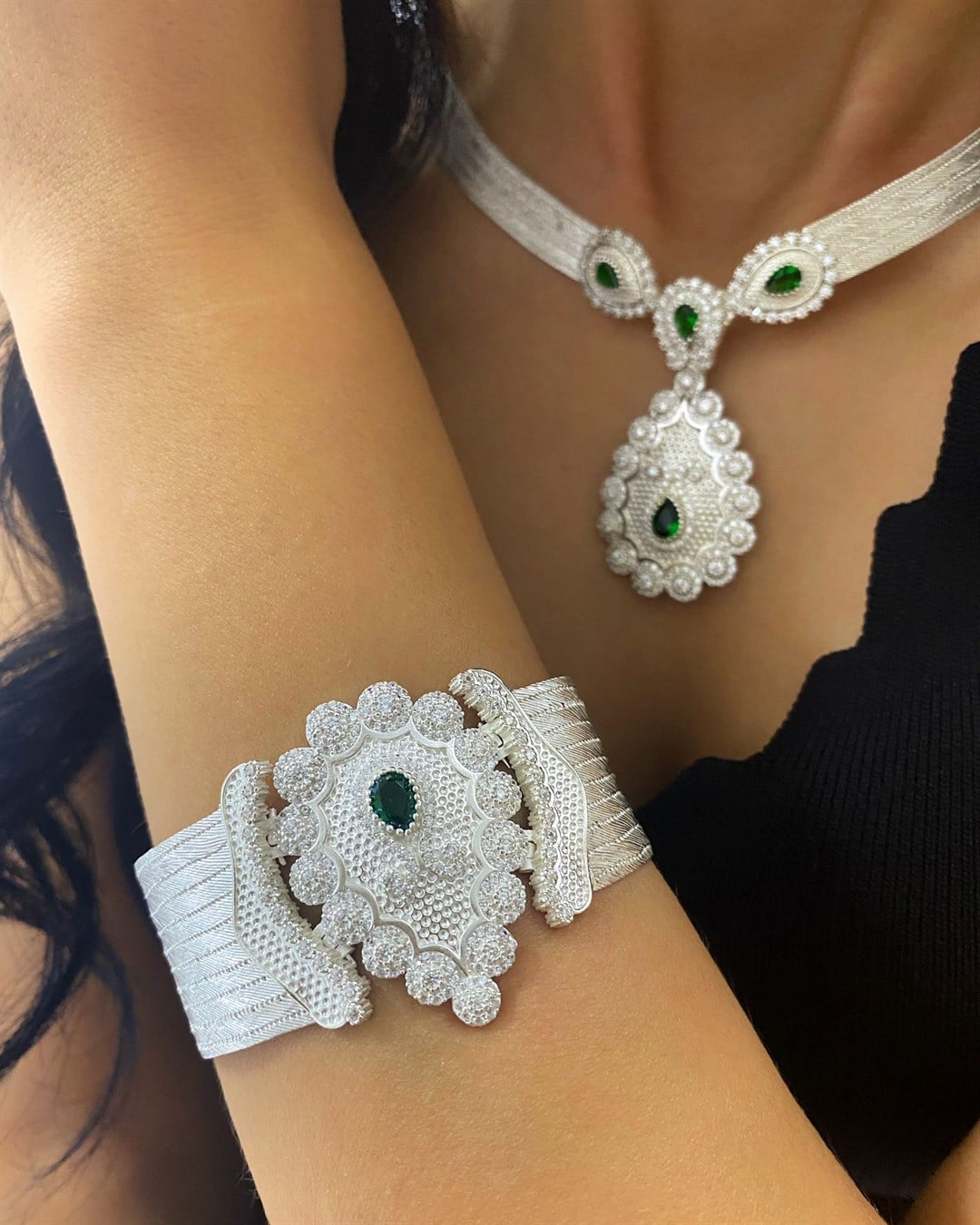 Kadın Gümüş Damla  Modeli Hasır Set