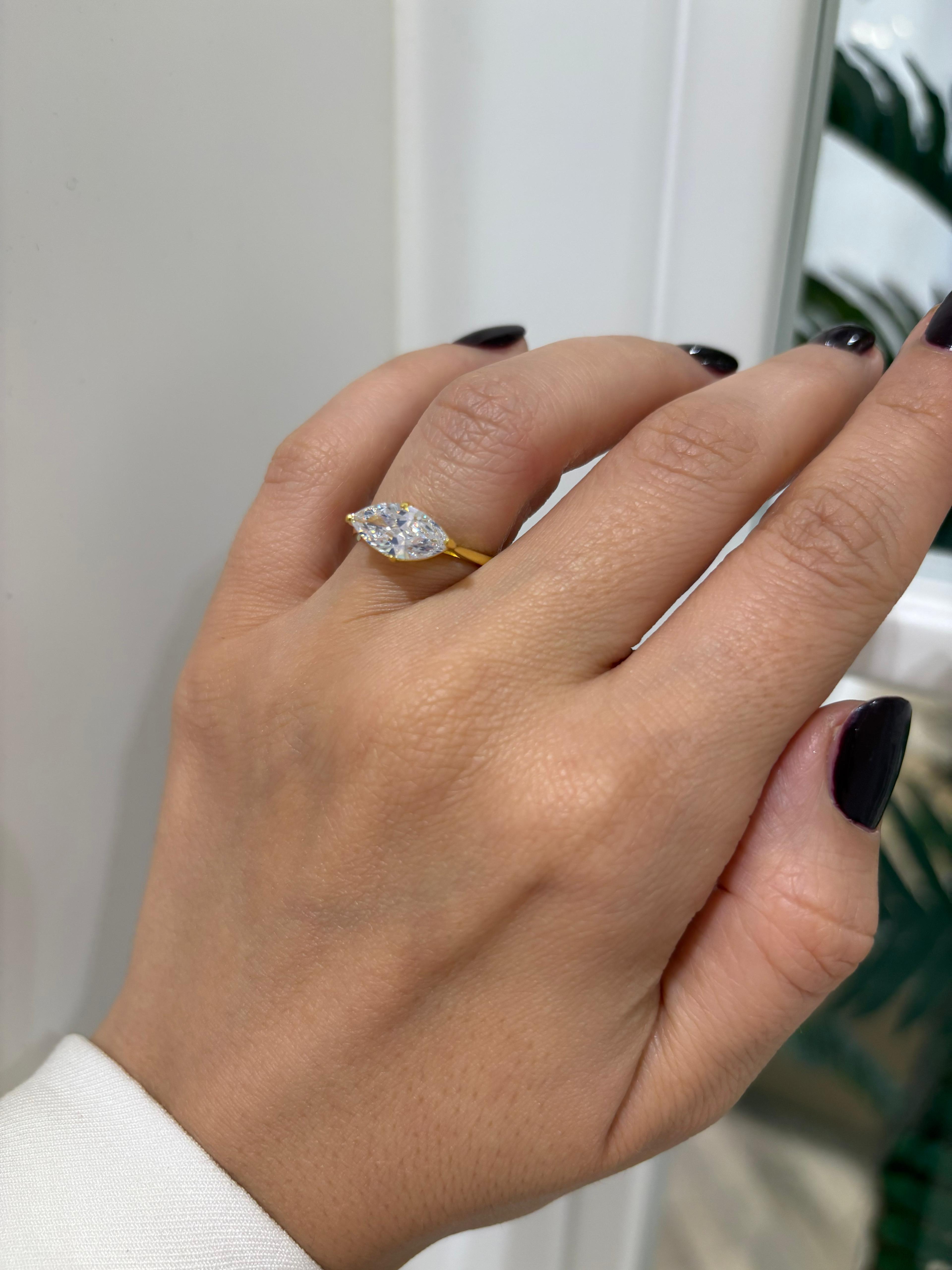 Kadın Gümüş Damla Tektaş Yüzük