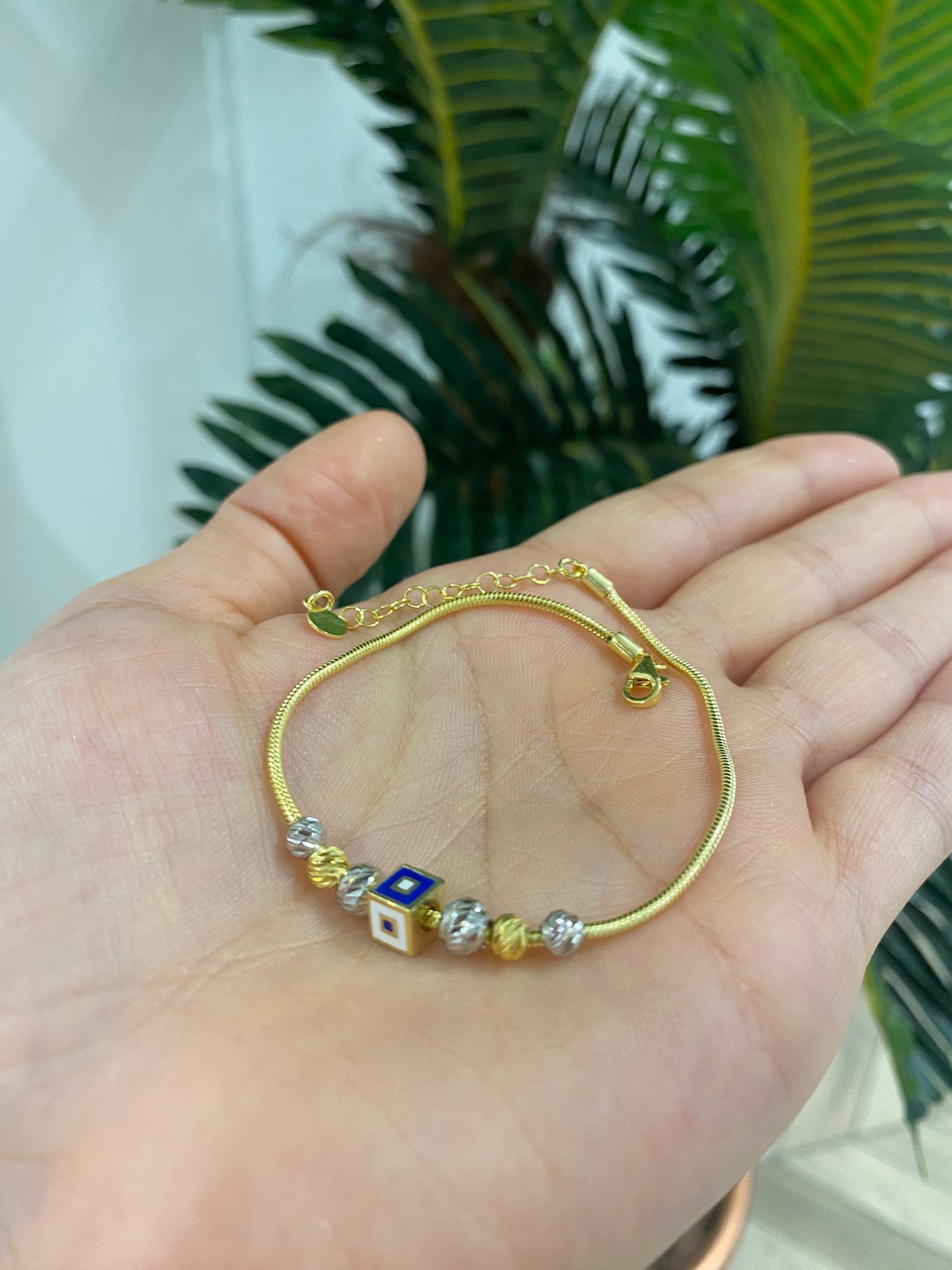 Kadın Gümüş Doricalı Lacivert Beyaz Mineli Küpe Bileklik